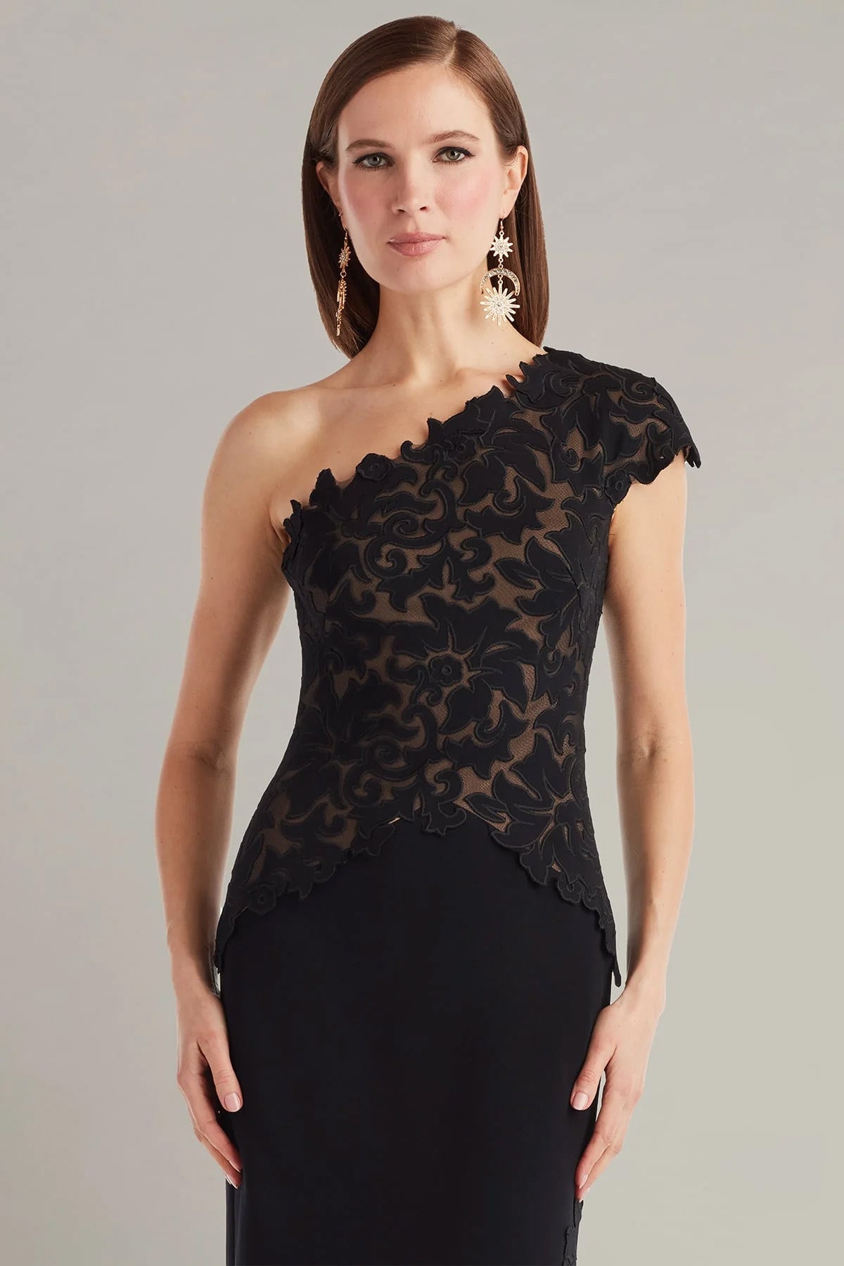 Tadashi Shoji Slim Fit Tek Omuz Dizüstü Abiye Elbise