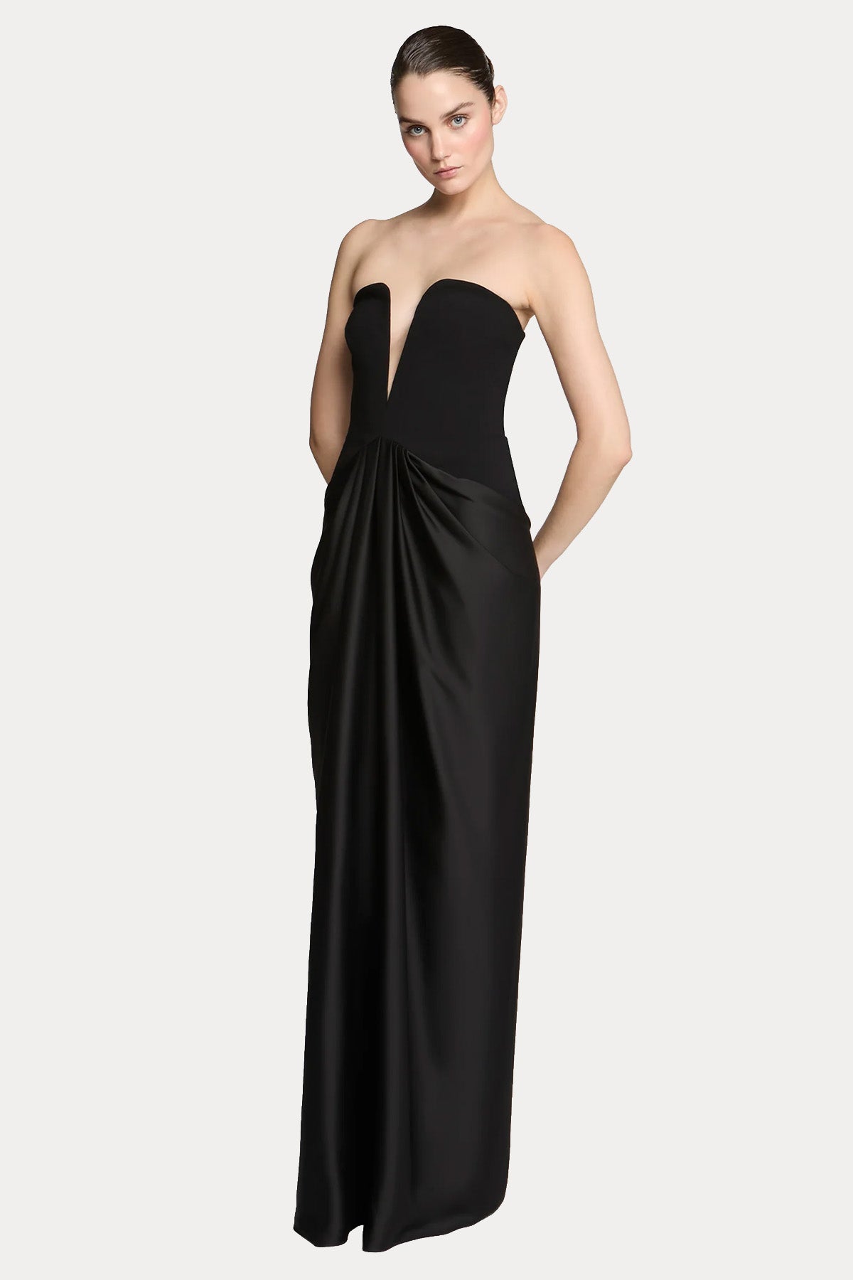 Halston Sanna Krep ve Saten Maxi Abiye Elbise-Abiye-Libas