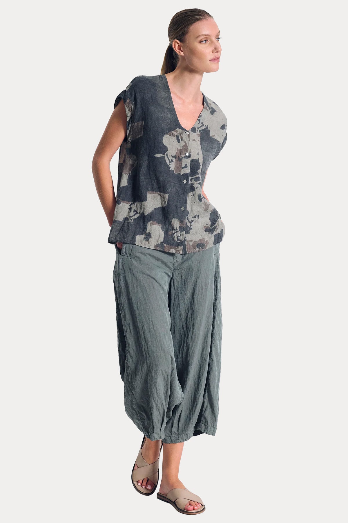 Transit Relaxed Fit V Yaka Baskılı Keten Gömlek-Gömlek-Libas