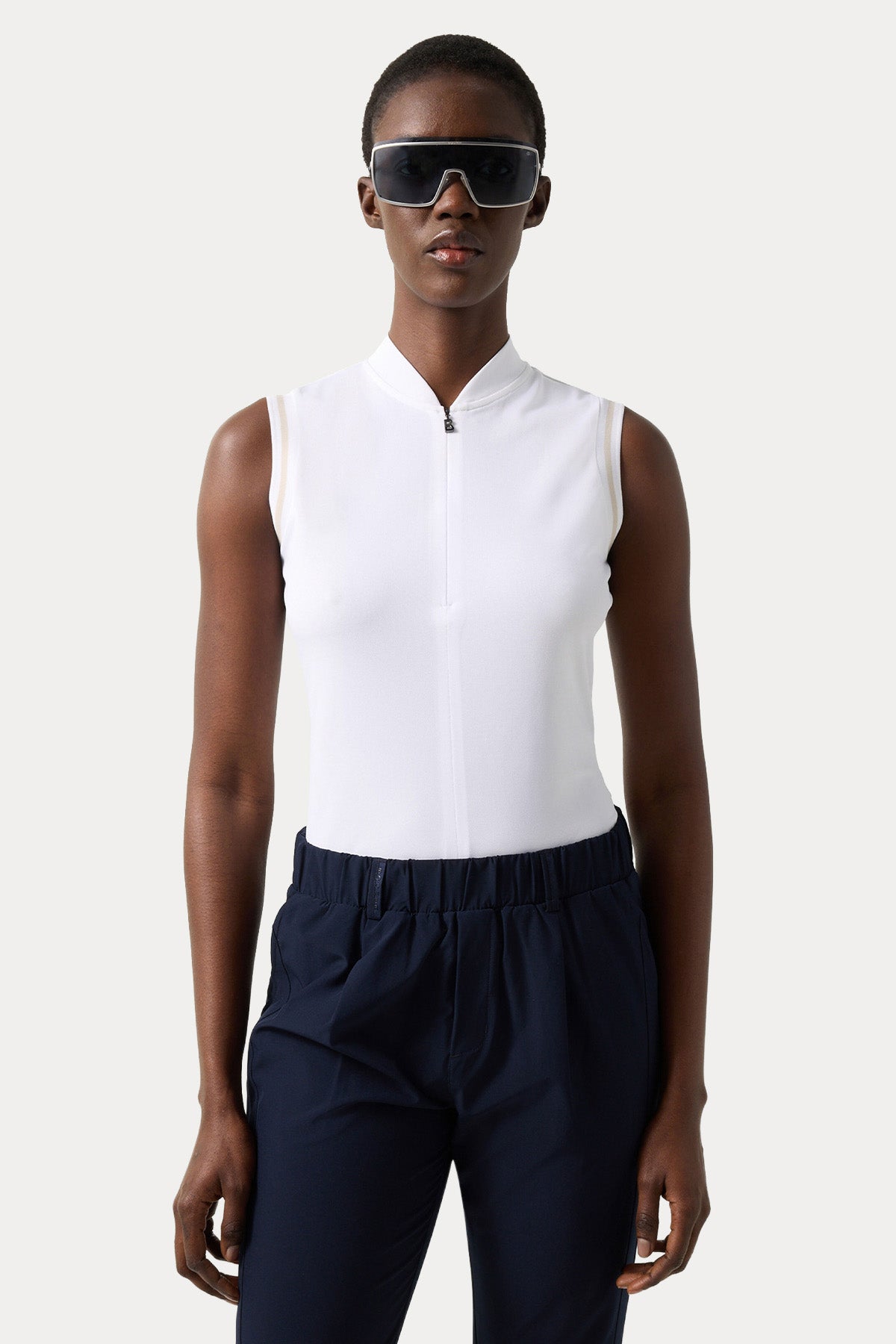 Bogner Evi Dik Yaka Yarım Fermuarlı Streç T-shirt