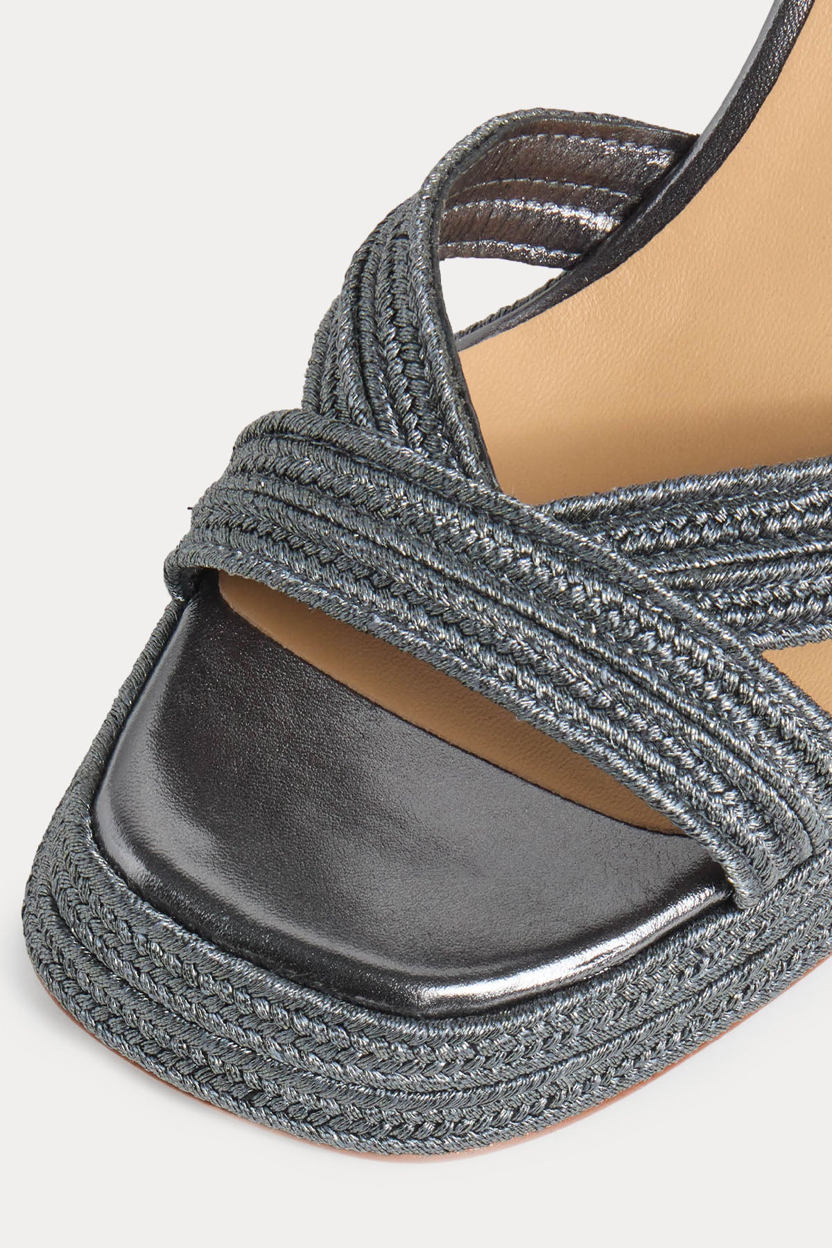 Castaner Valle Parlak Örgü Küt Burun Topuklu Sandalet