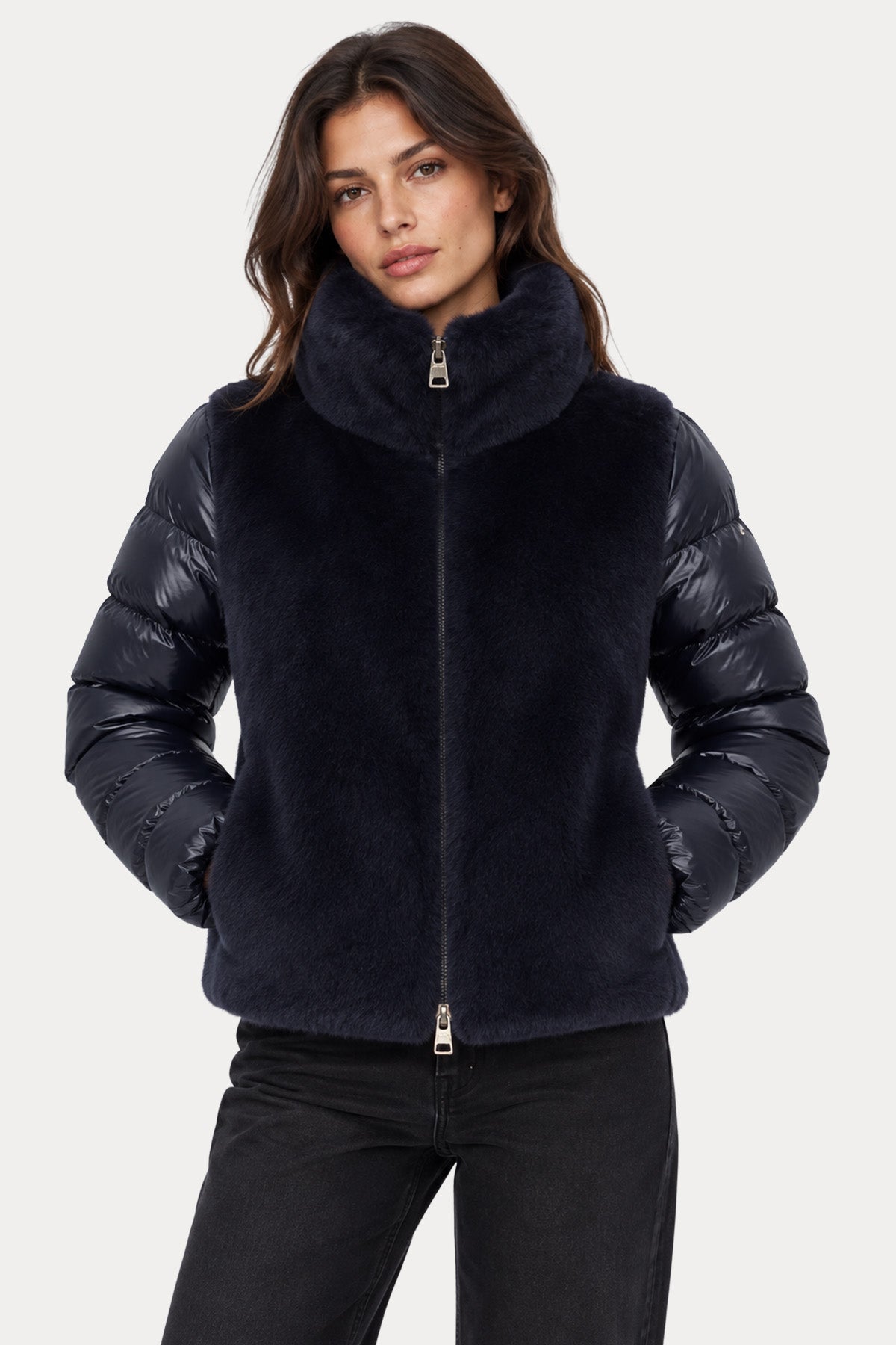 Herno Kürk Detaylı Dik Yaka Puffer Mont