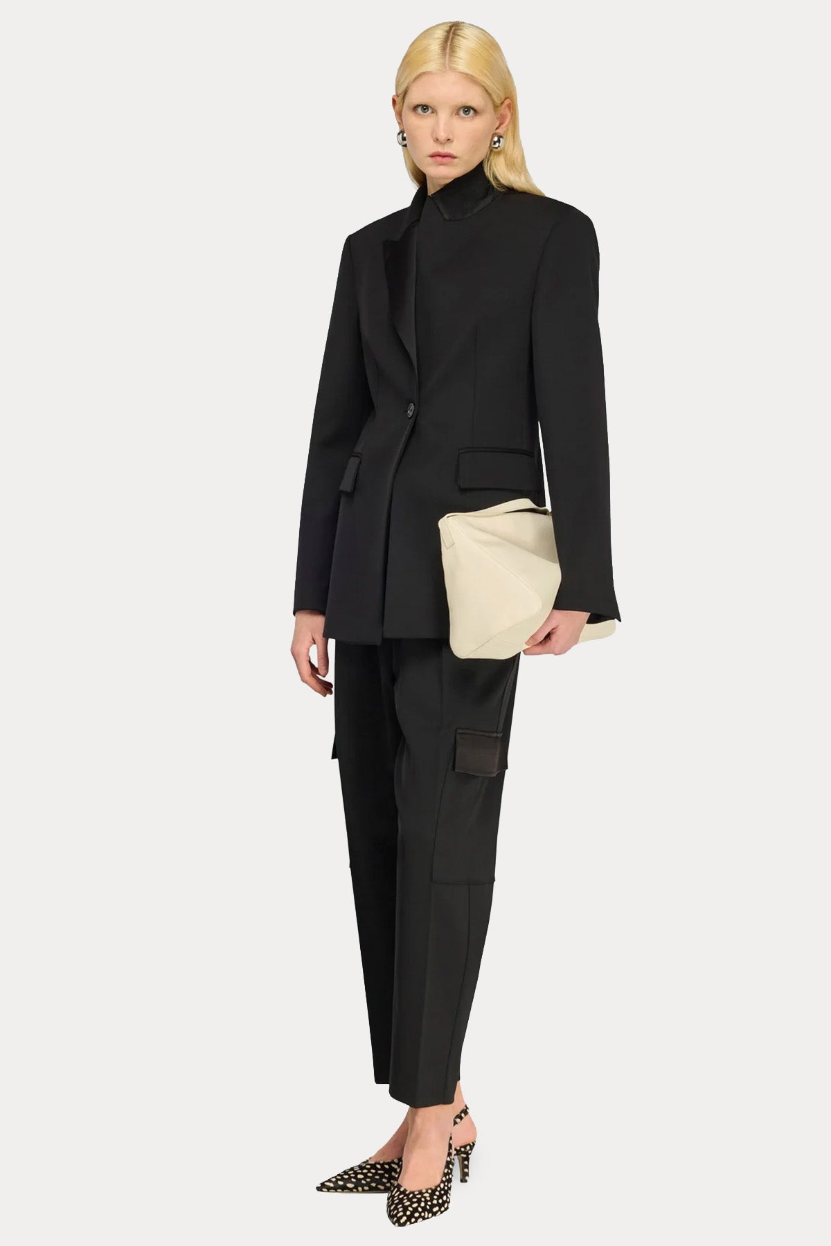 Semicouture Regular Fit Saten Yaka Blazer Ceket