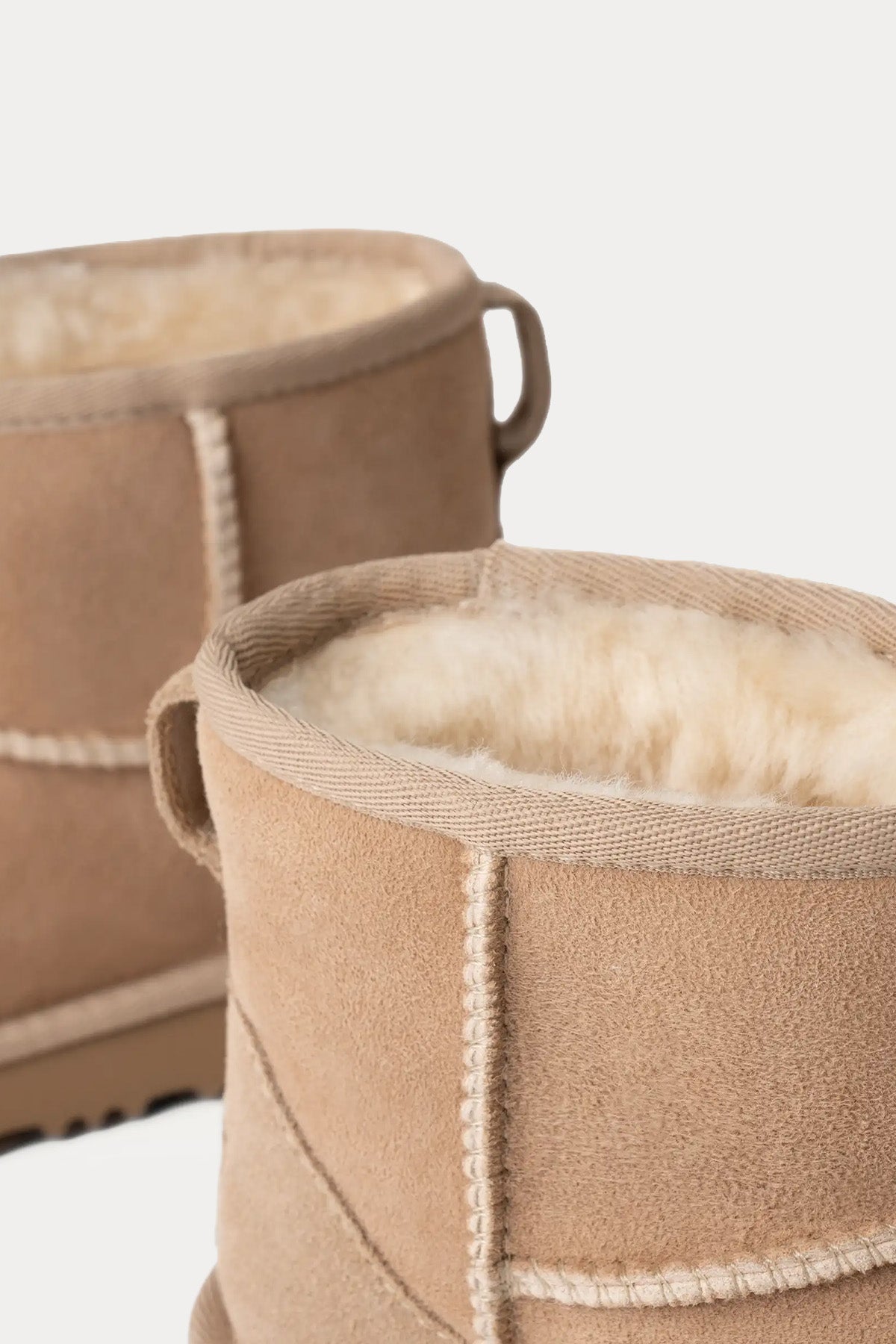 Ugg Unisex Çocuk Sand Classic Mini II Bot