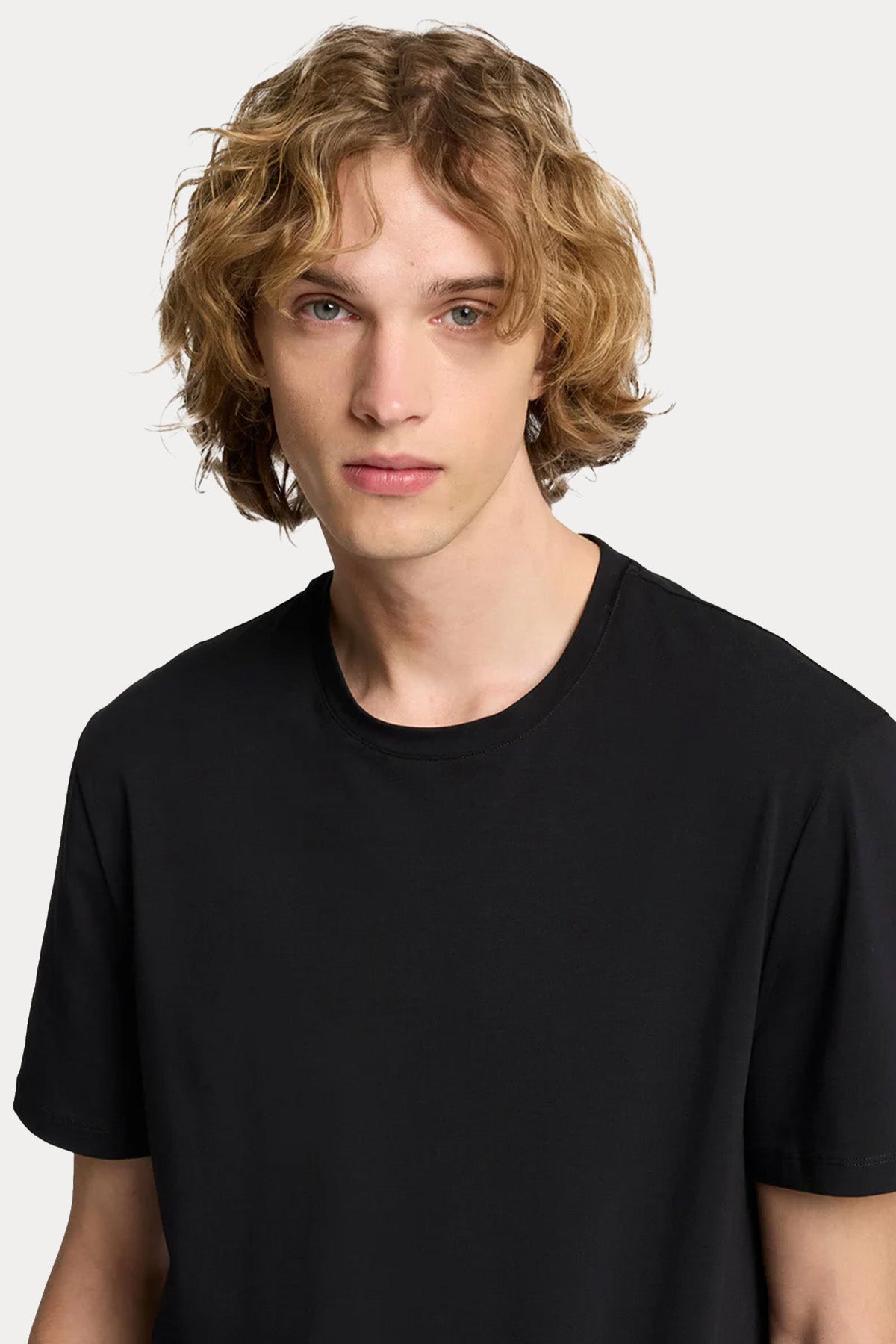7 For All Mankind Yuvarlak Yaka Luxe Performance Streç T-shirt