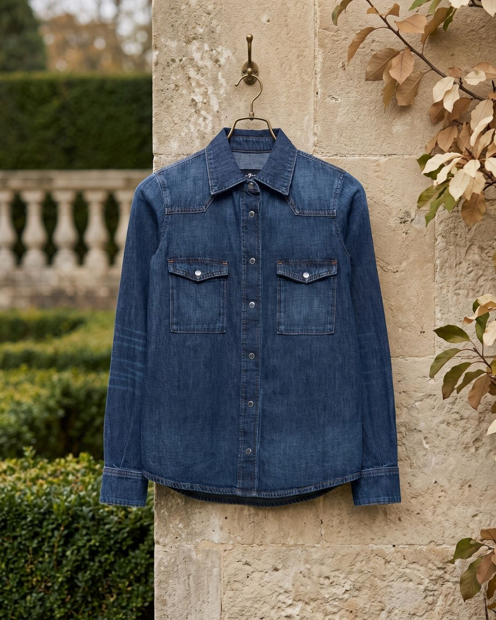 7 FOR ALL MANKIND