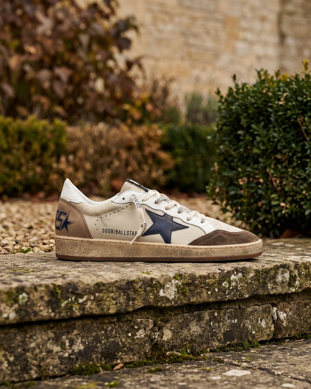 GOLDEN GOOSE