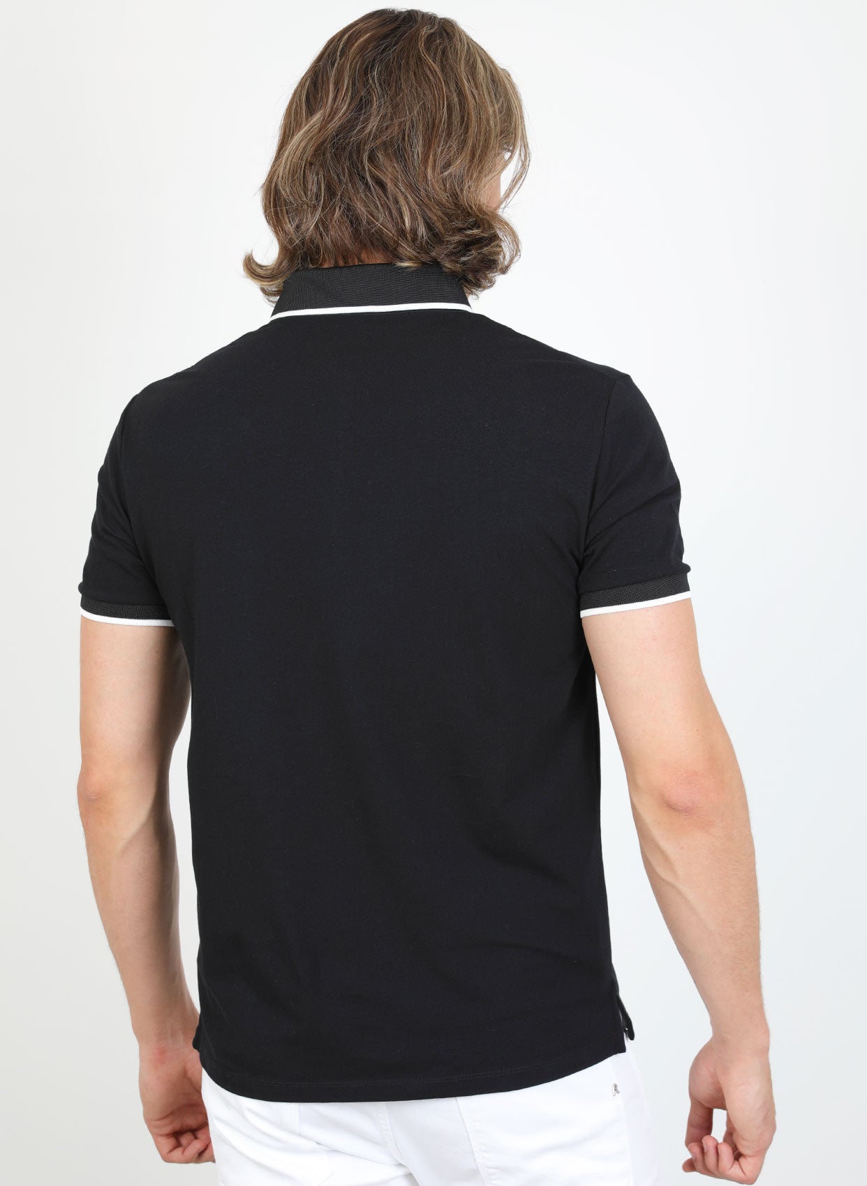 Emporio Armani T-shirt-Libas Trendy Fashion Store