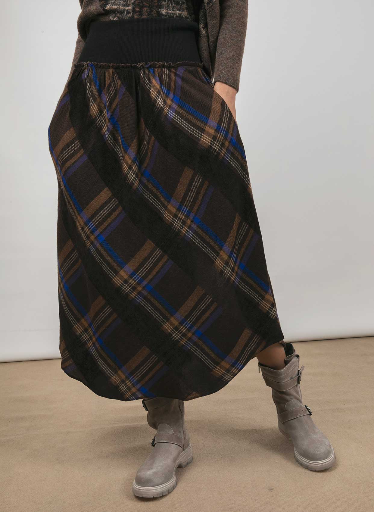 Crea Concept Etek-Libas Trendy Fashion Store