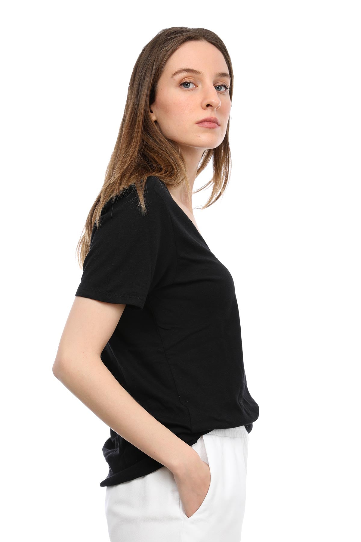 Tru V Yakalı T-shirt-Libas Trendy Fashion Store