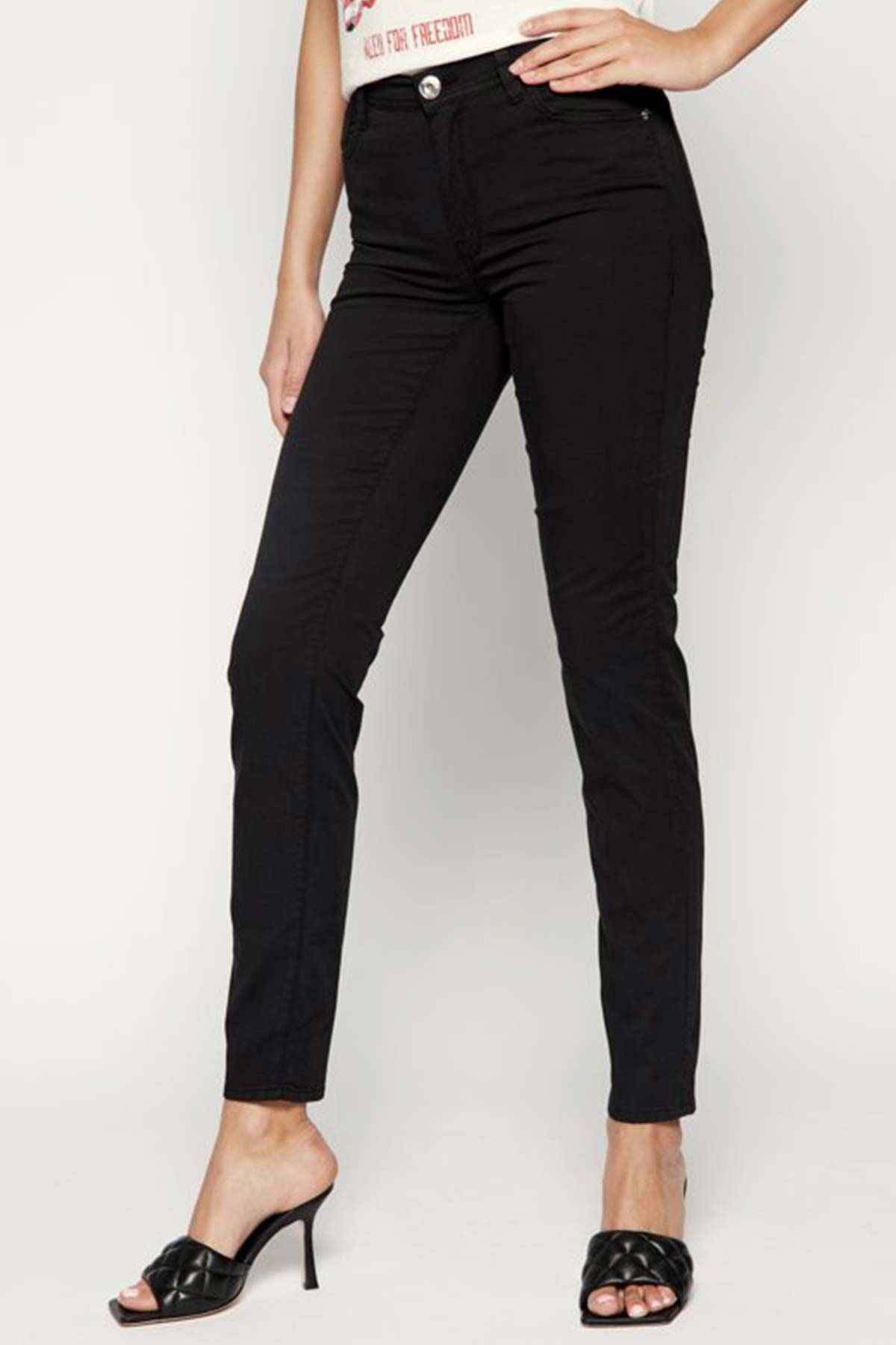 Trussardi Jeans Skinny Fit Pantolon-Libas Trendy Fashion Store
