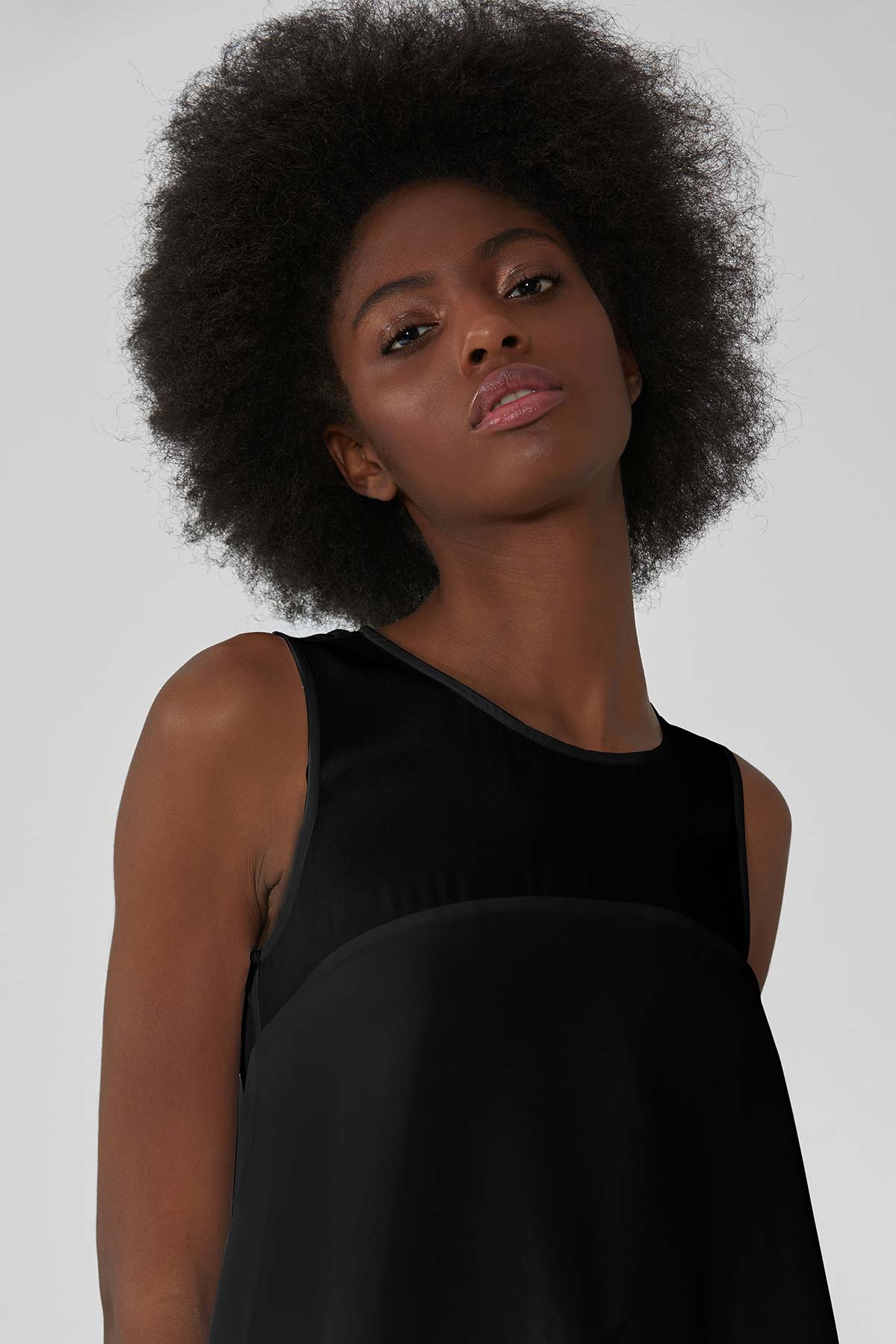 Trussardi Jeans Volanlı Bluz-Libas Trendy Fashion Store