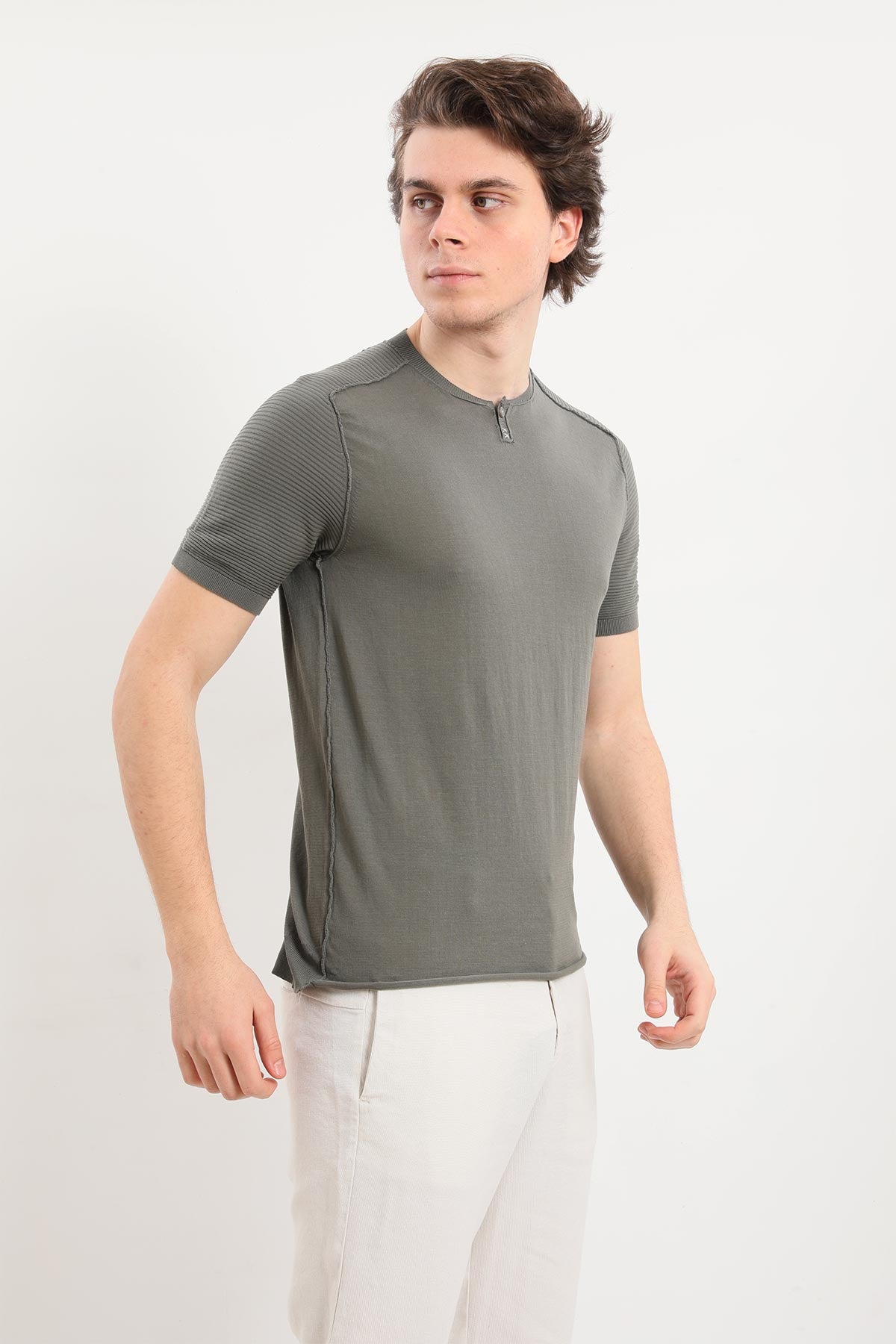 Transit T-shirt-Libas Trendy Fashion Store