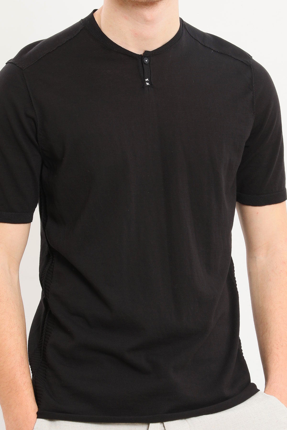 Transit T-shirt-Libas Trendy Fashion Store