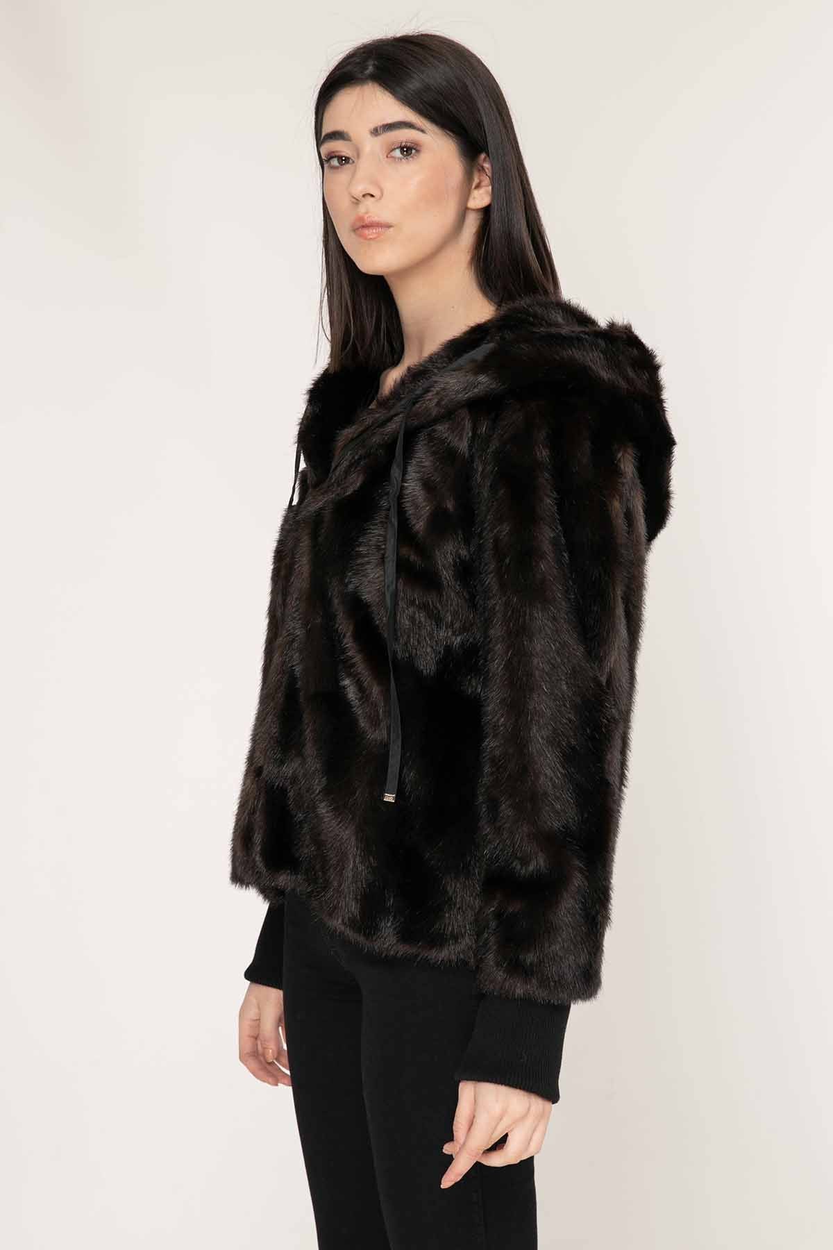 Liu Jo Yakası Büzgülü Kapüşonlu Kürk Ceket-Libas Trendy Fashion Store