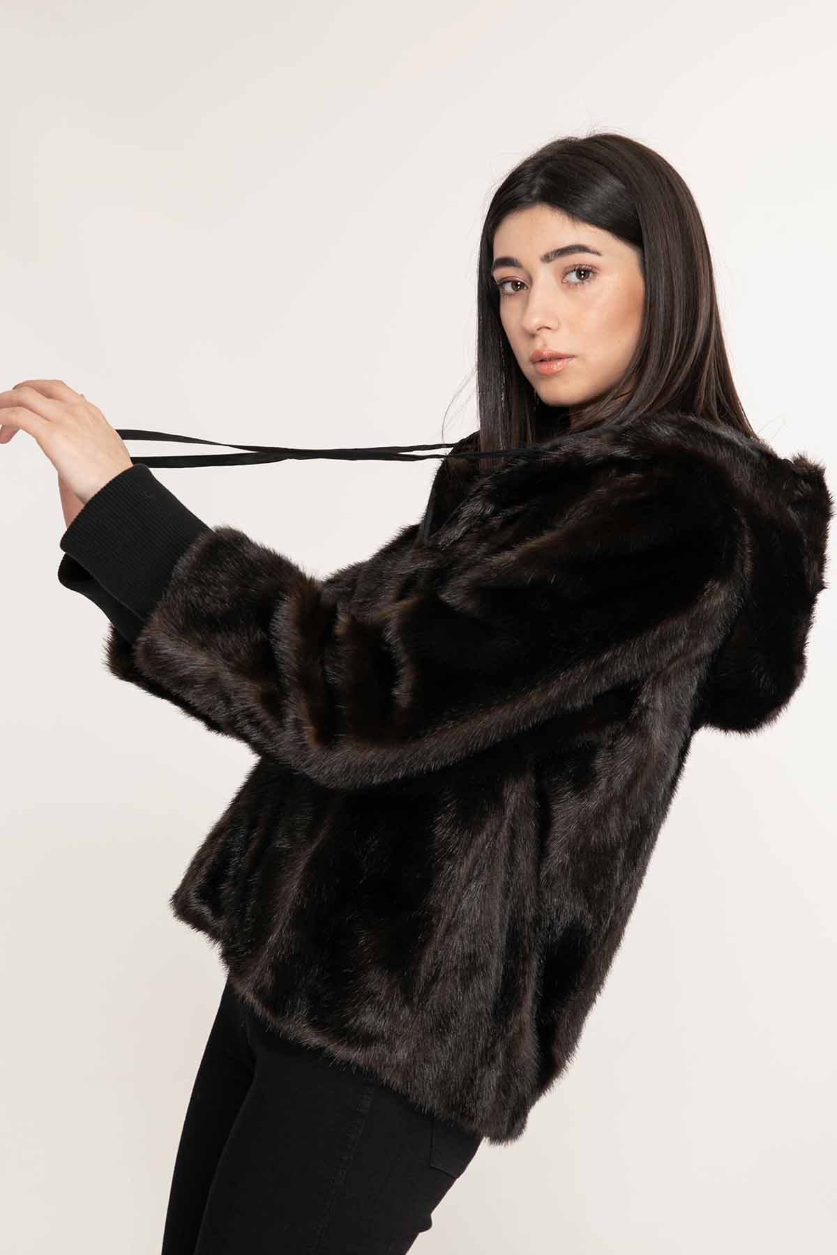 Liu Jo Yakası Büzgülü Kapüşonlu Kürk Ceket-Libas Trendy Fashion Store