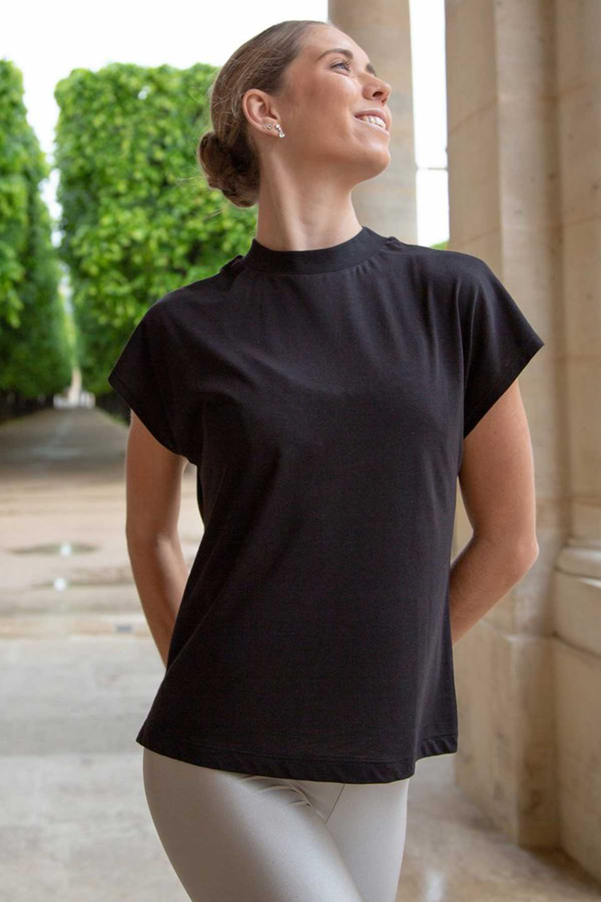 Deux Beautes Paris Dik Yaka T-shirt-Libas Trendy Fashion Store
