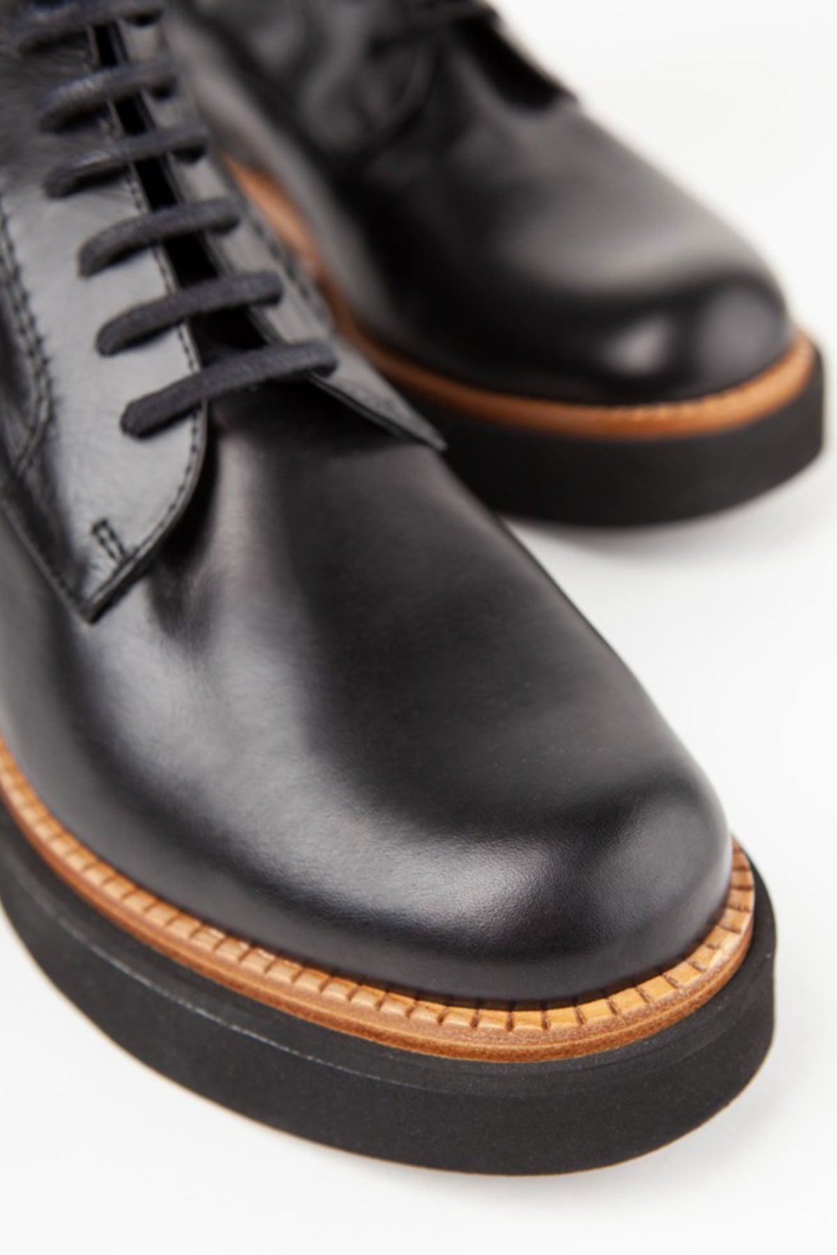 Paloma Barcelo Bot-Libas Trendy Fashion Store