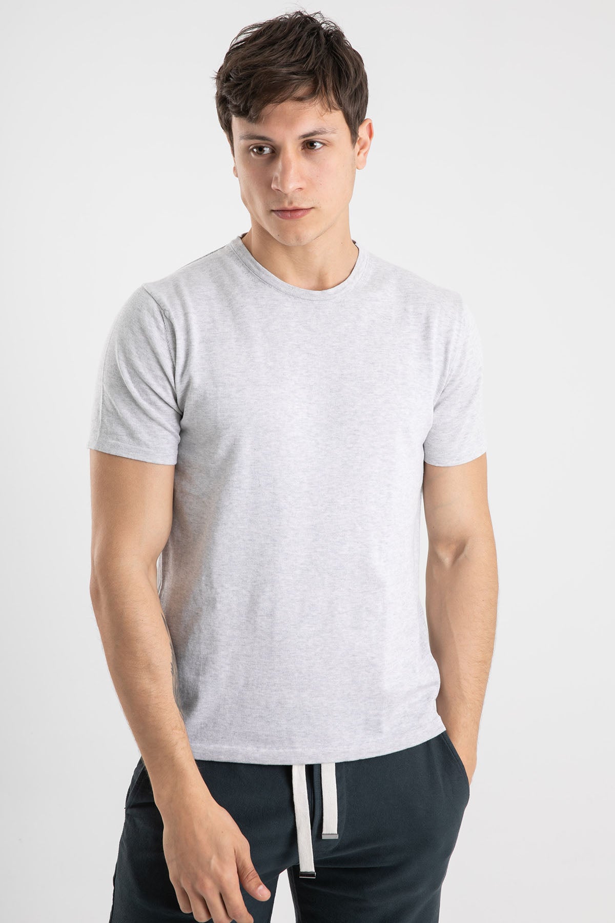 Manifattura Yuvarlak Yaka Kısa Kollu T-shirt-Libas Trendy Fashion Store