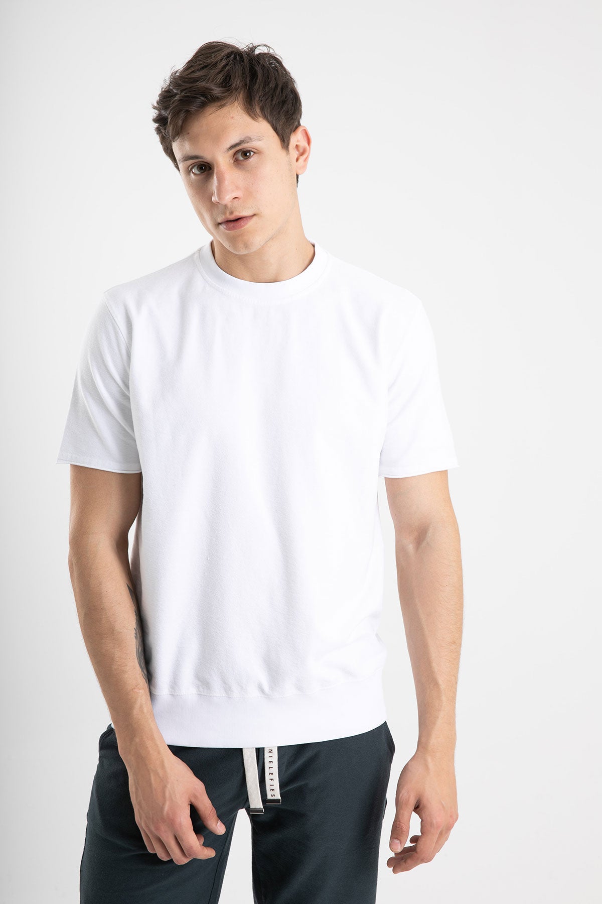 Manifattura Kalın Ribanalı Geniş Kesim T-shirt-Libas Trendy Fashion Store