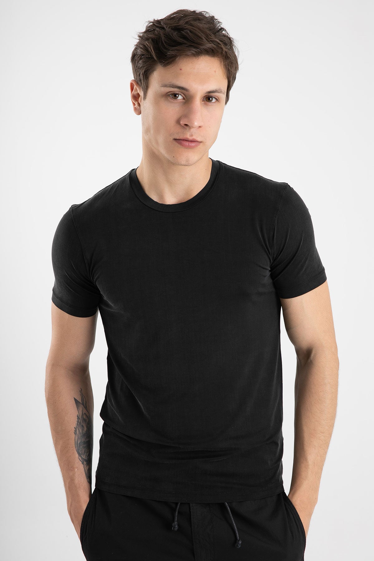 Manifattura Yuvarlak Yaka Streç T-shirt-Libas Trendy Fashion Store