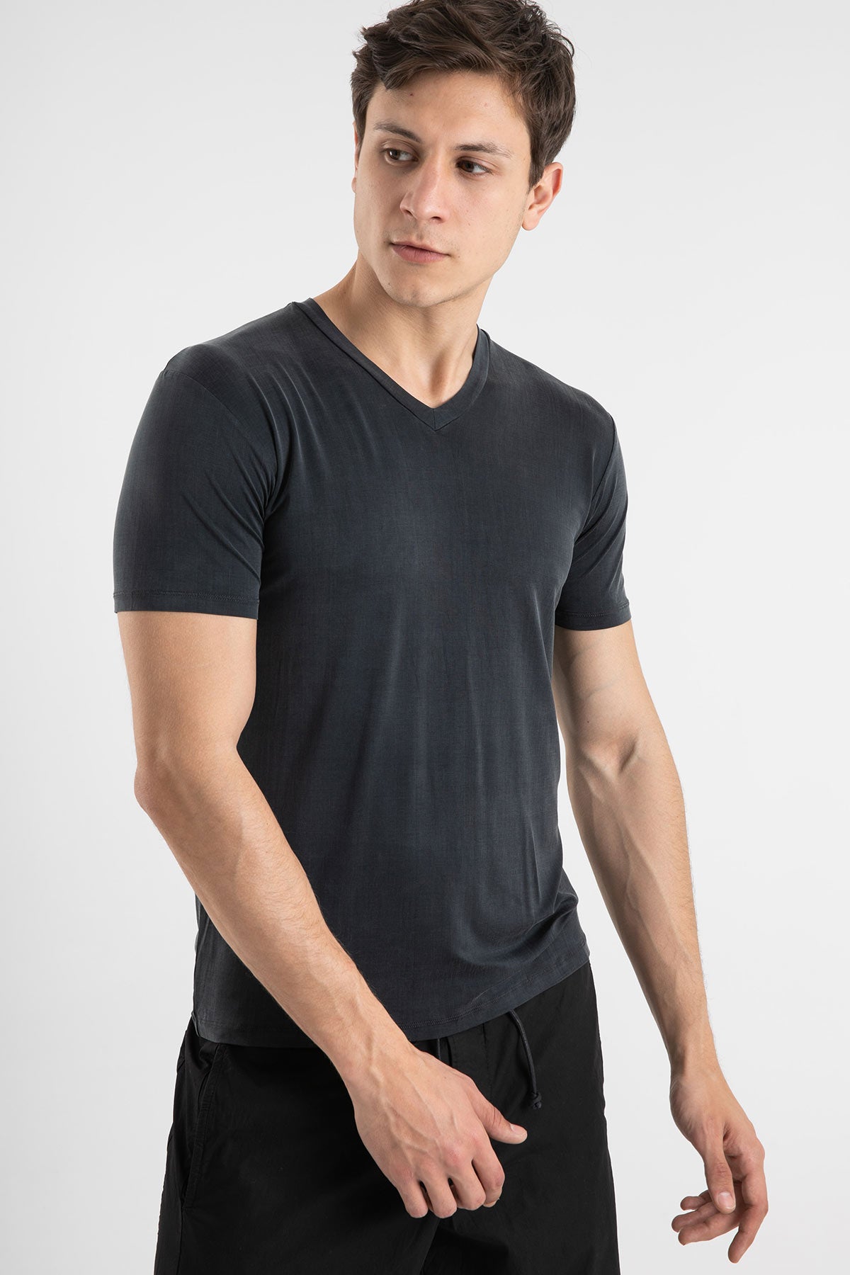 Manifattura V Yaka Streç T-shirt-Libas Trendy Fashion Store