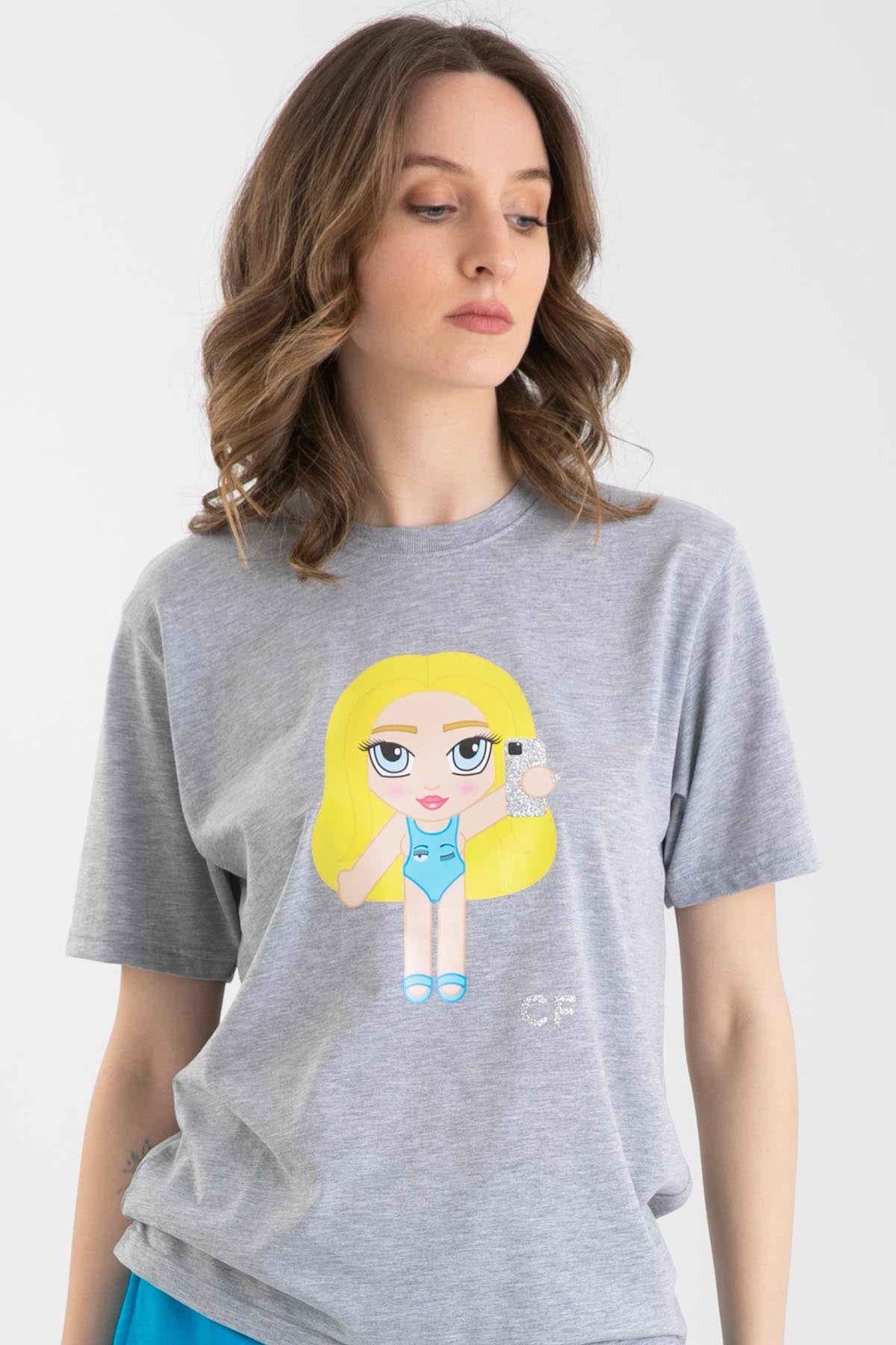 Chiara Ferragni Emoji Baskılı T-shirt-Libas Trendy Fashion Store