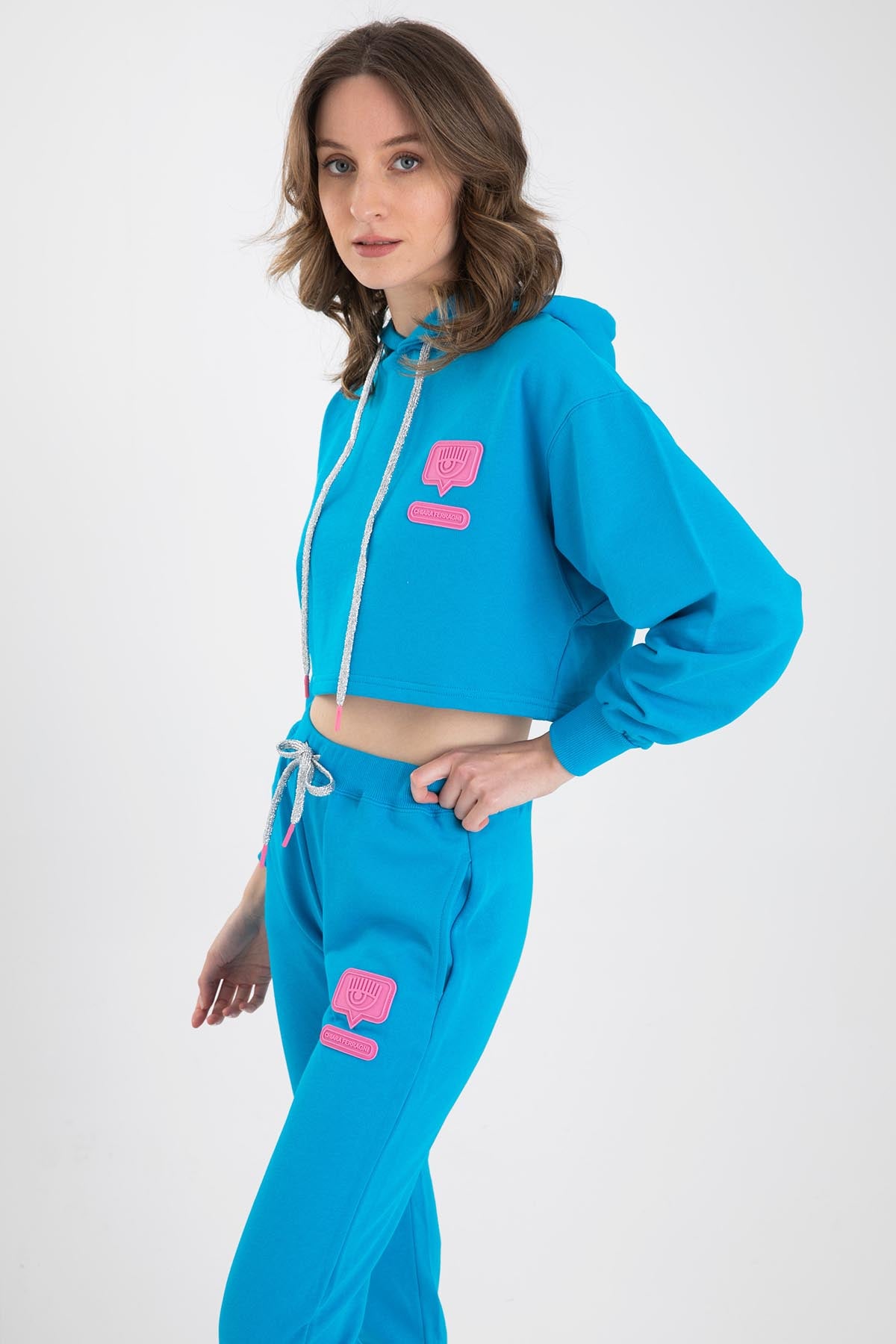 Chiara Ferragni Kapüşonlu Crop Winking Eye Sweatshirt-Libas Trendy Fashion Store