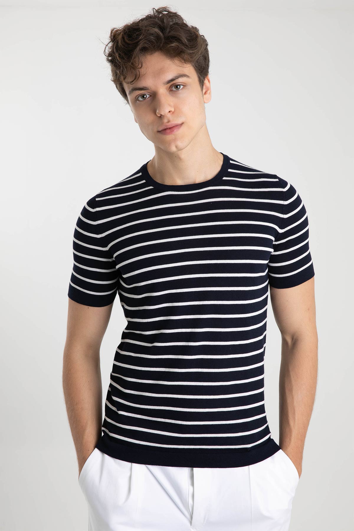 Gran Sasso Yuvarlak Yaka Marin Çizgili T-shirt-Libas Trendy Fashion Store