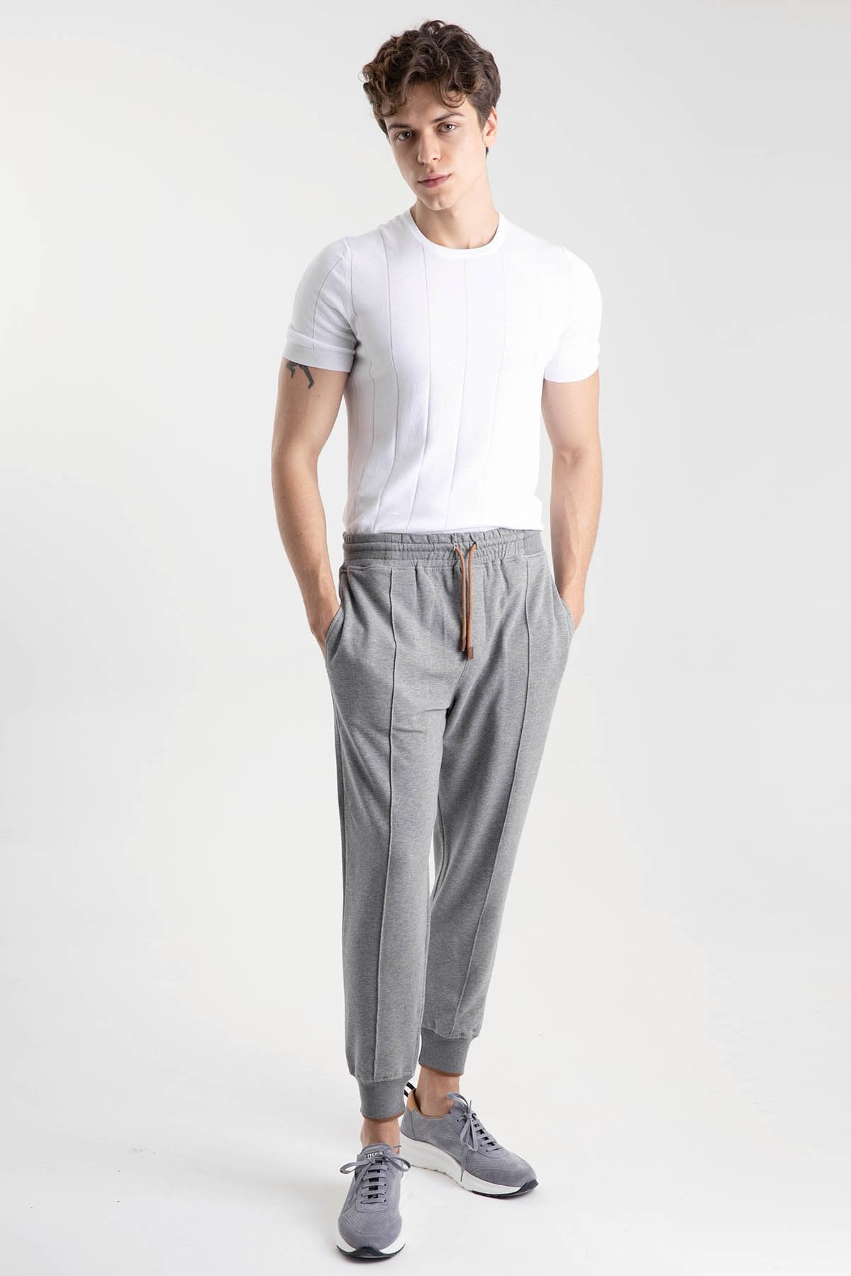 Gran Sasso Yuvarlak Yaka T-shirt-Libas Trendy Fashion Store