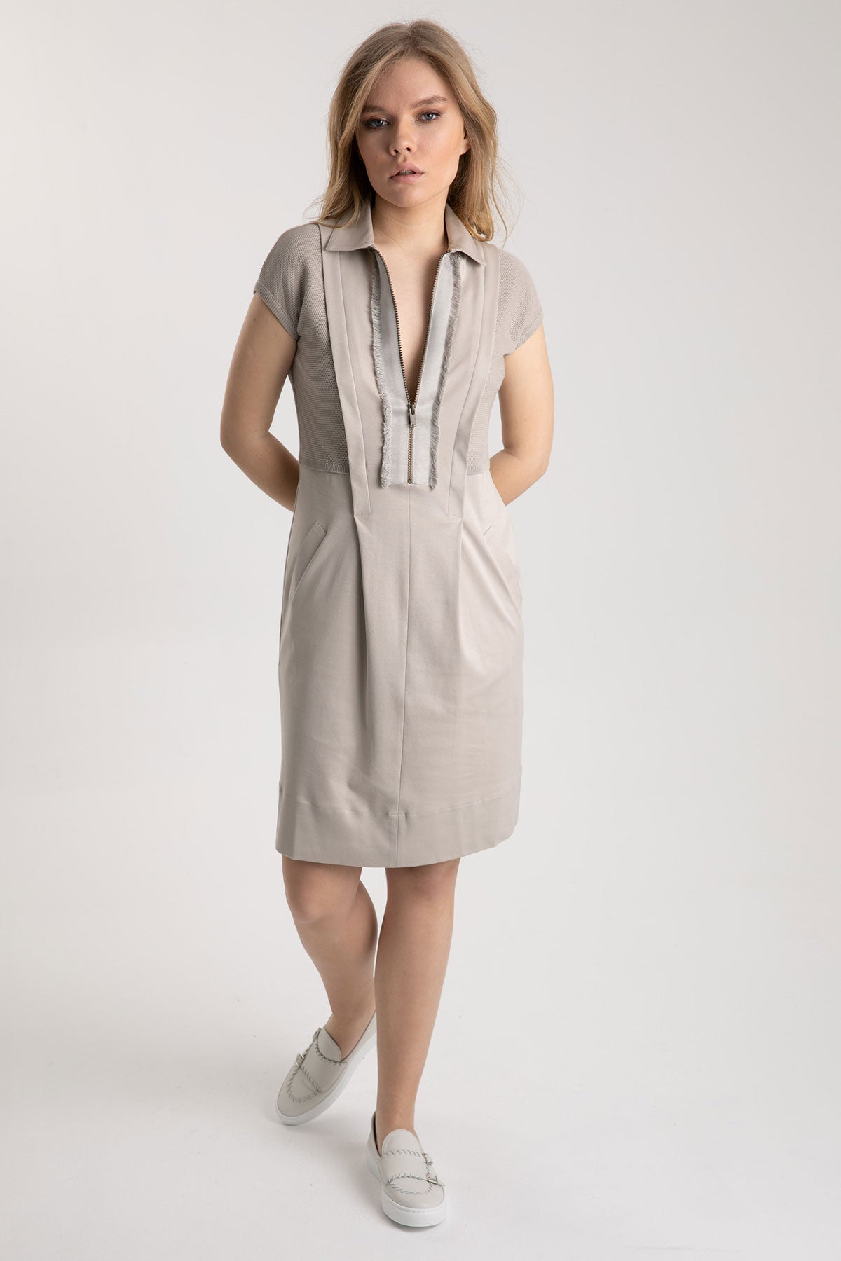 Tonet Fermuarlı Yaka Diz Üstü Elbise-Libas Trendy Fashion Store