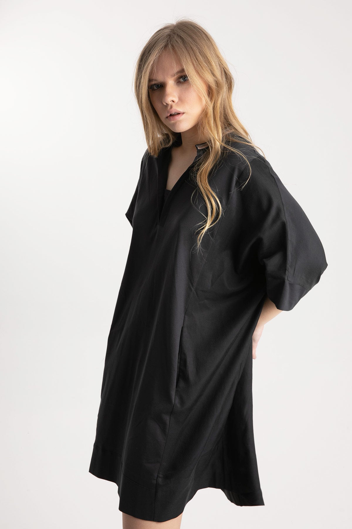 Tonet Rahat Kesim V Yaka Diz Üstü Elbise-Libas Trendy Fashion Store