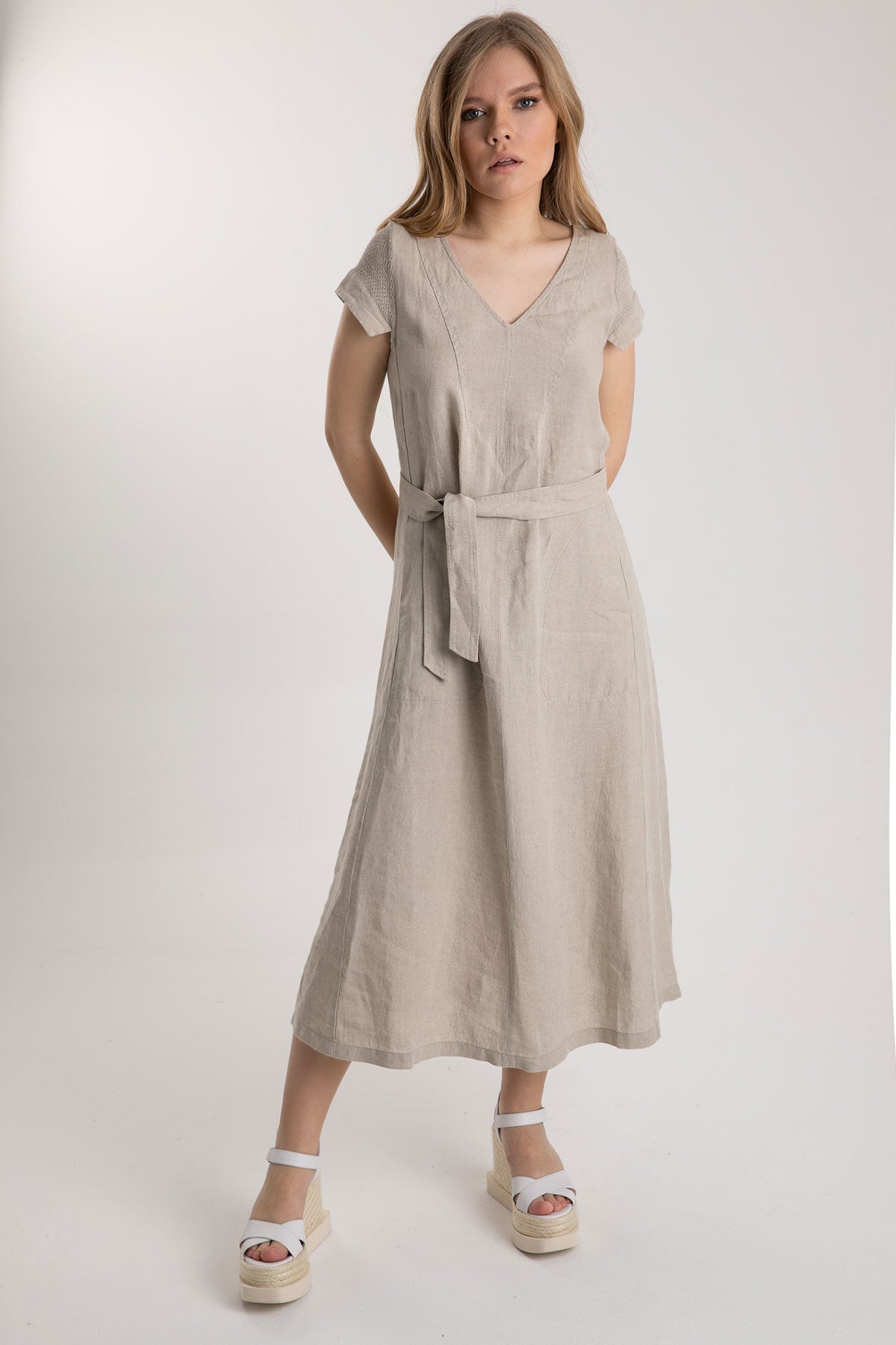 Tonet V Yaka Belden Kuşaklı Midi Keten Elbise-Libas Trendy Fashion Store