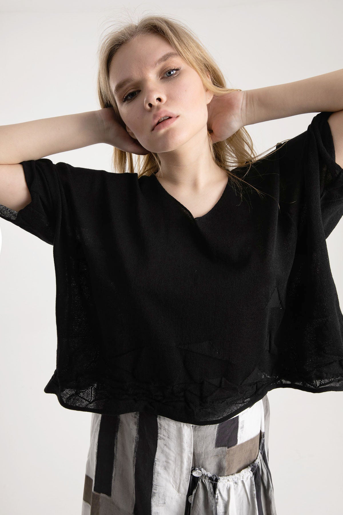 Crea Concept V Yaka Kreş Detaylı Bluz-Libas Trendy Fashion Store