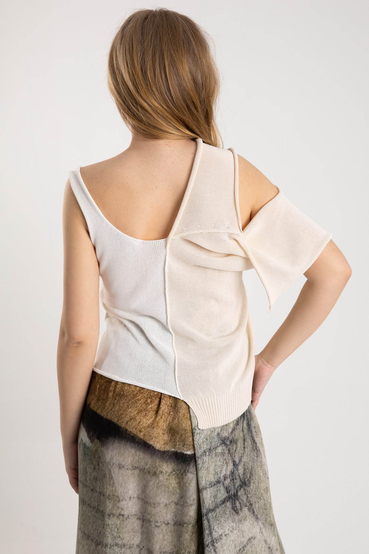 Crea Concept Oyuk Yaka Düşük Kollu Bluz-Libas Trendy Fashion Store