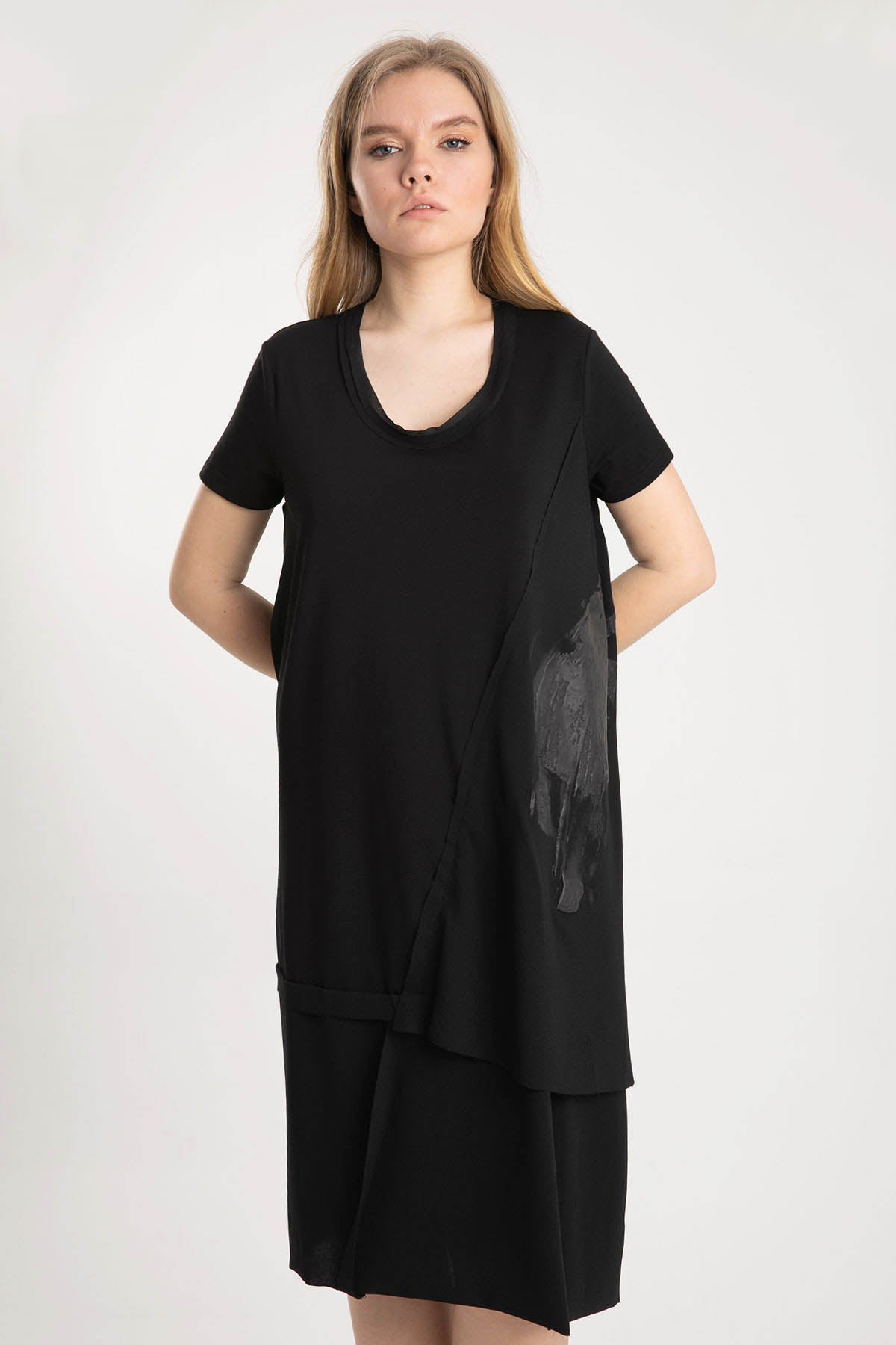 Crea Concept Yuvarlak Yaka Kabartma Detaylı Midi Elbise-Libas Trendy Fashion Store