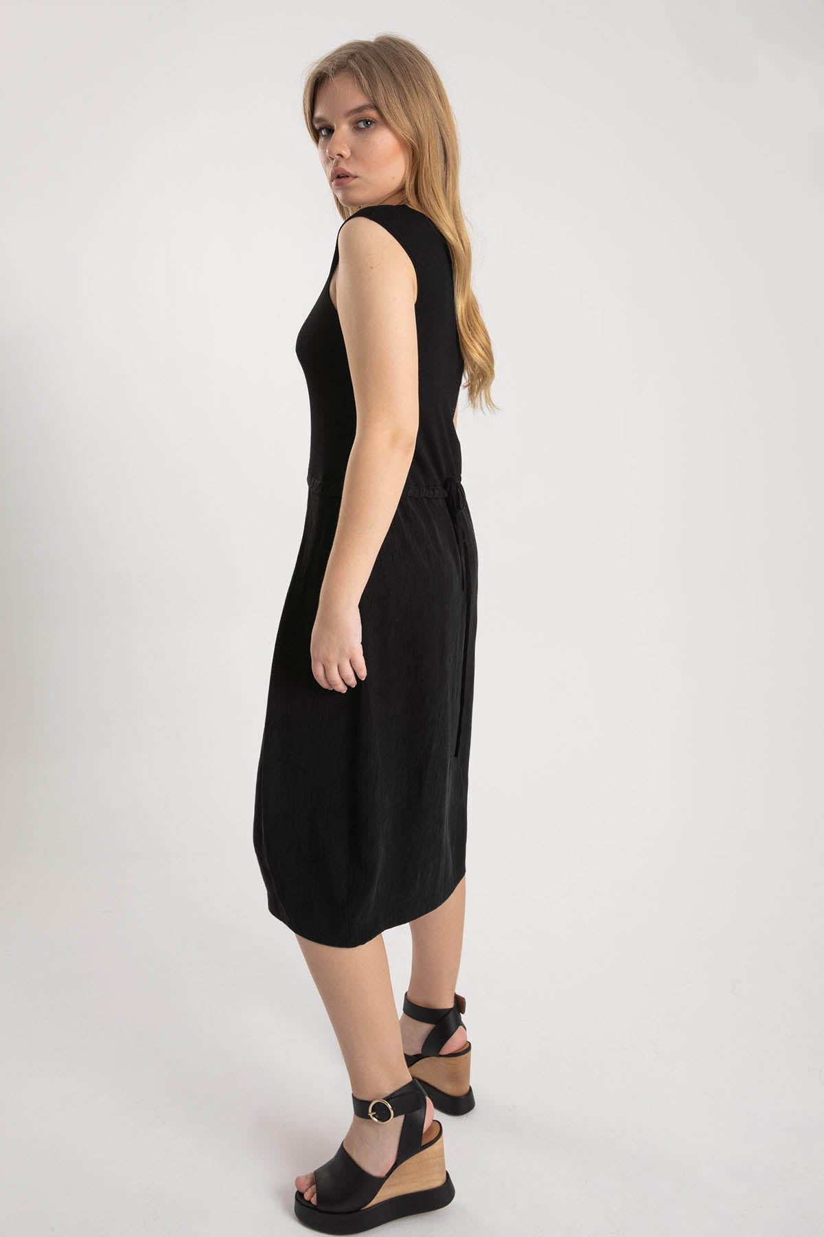 Crea Concept Belden Büzgülü Kolsuz Elbise-Libas Trendy Fashion Store