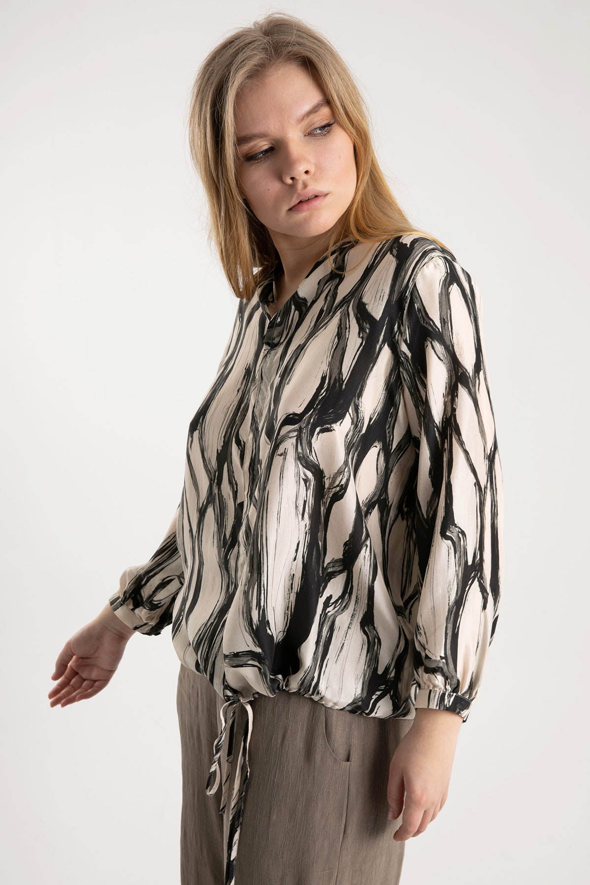 Crea Concept Belden Büzgülü İpek Gömlek-Libas Trendy Fashion Store