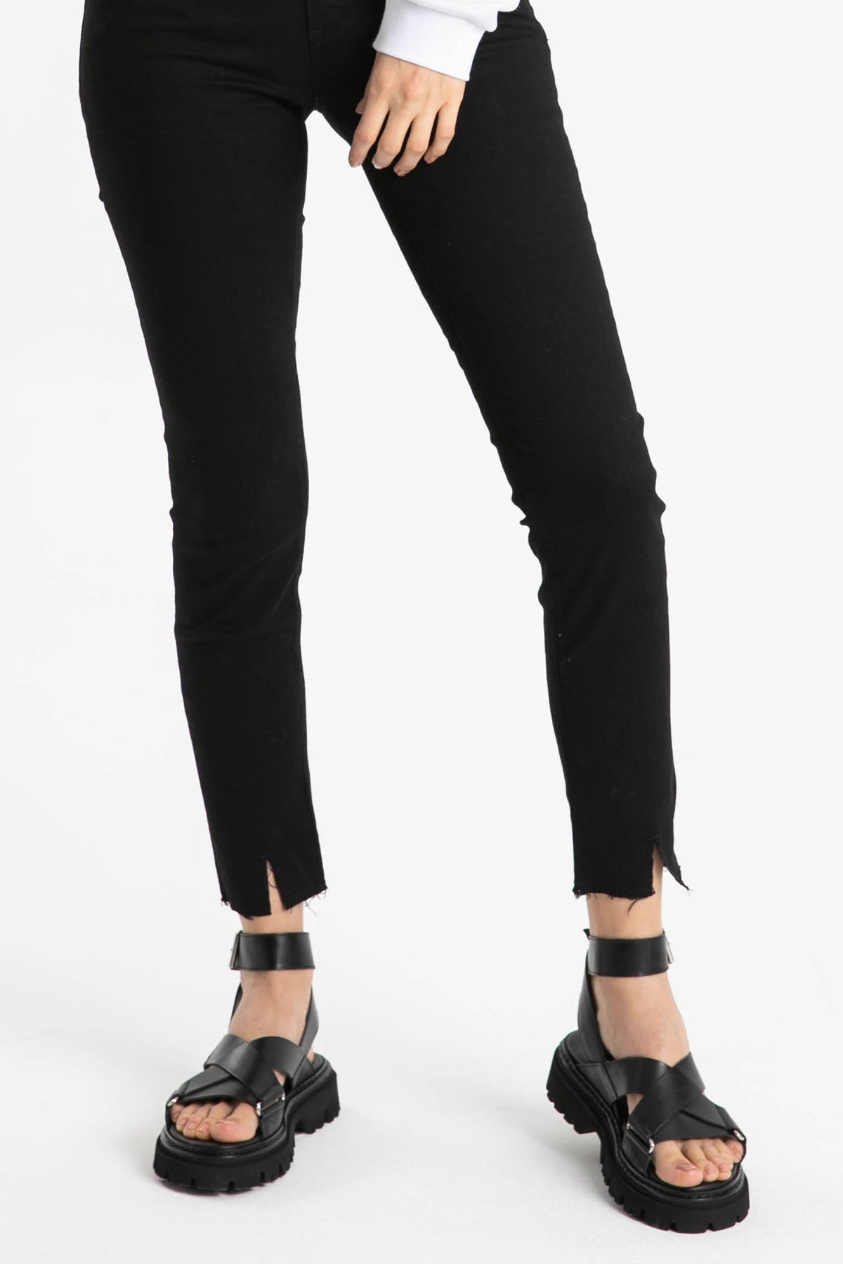 Fruit Extralight Çapraz Bantlı Deri Sandalet-Libas Trendy Fashion Store