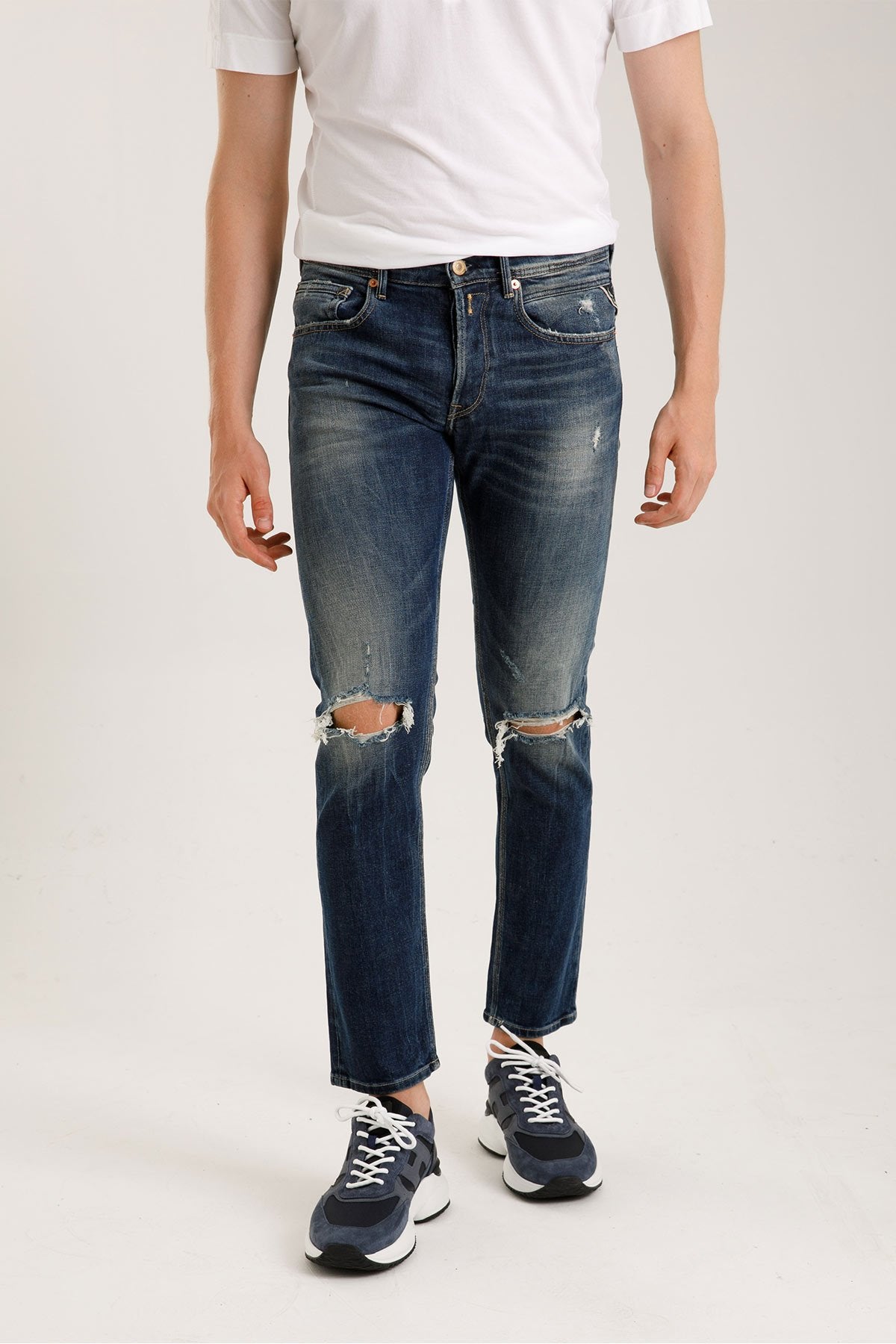 Replay Regular Slim Fit Willbi Jeans-Libas Trendy Fashion Store
