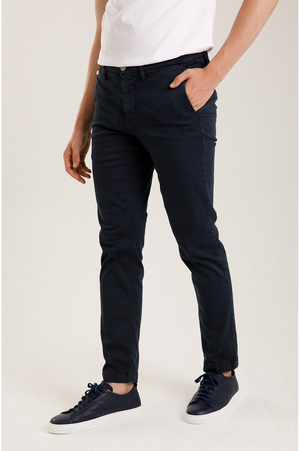 Replay Hyperflex Extra Light Chino Benni Regular Fit Pantolon-Libas Trendy Fashion Store