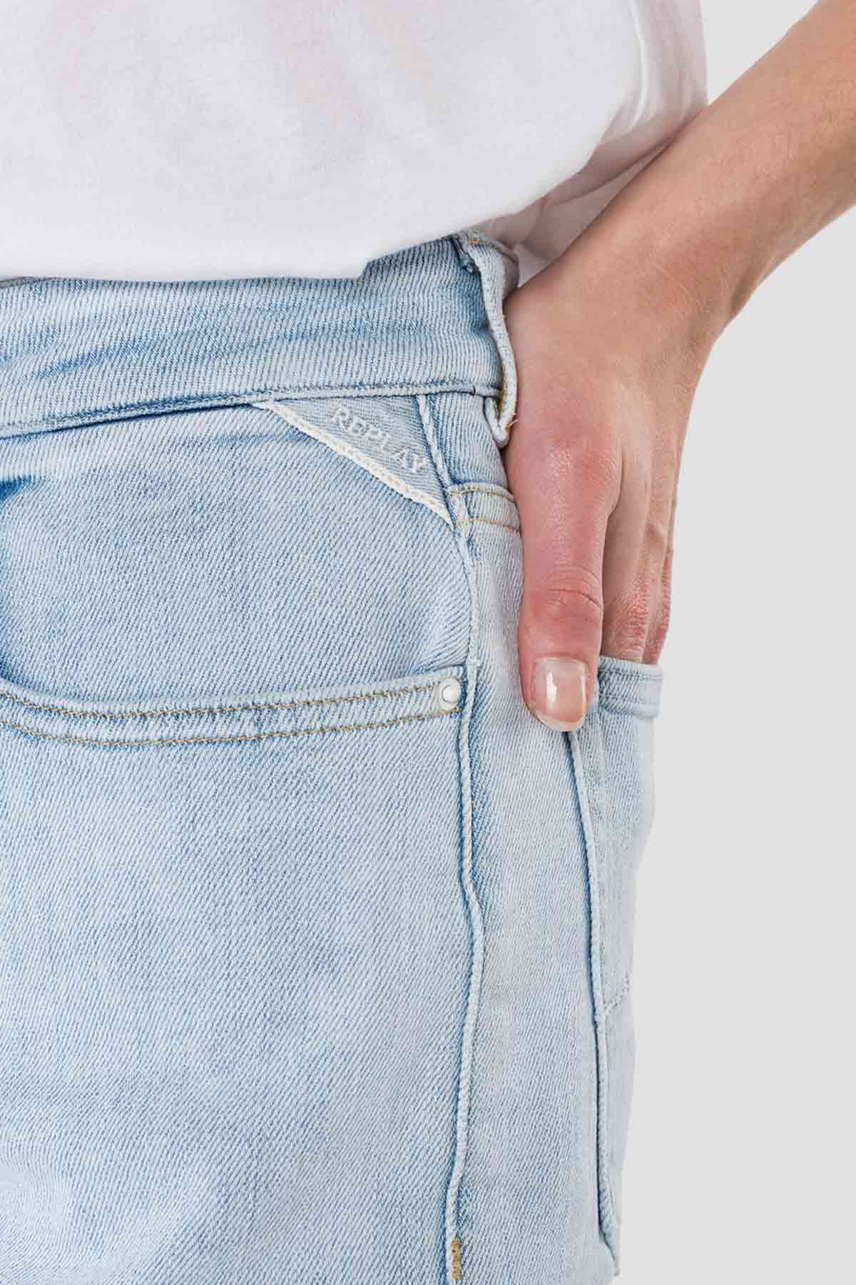 Replay Tyna Mom Fit Jeans-Libas Trendy Fashion Store