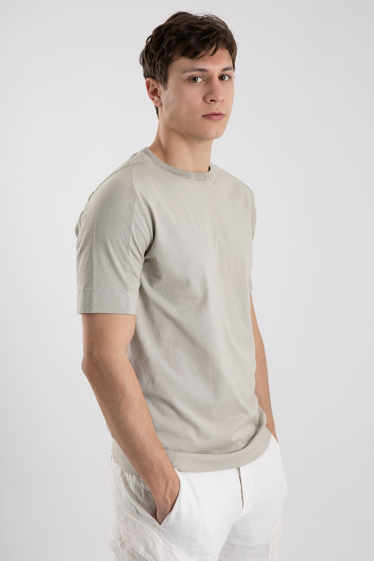 Transit Yuvarlak Yaka Kısa Kollu T-shirt-Libas Trendy Fashion Store