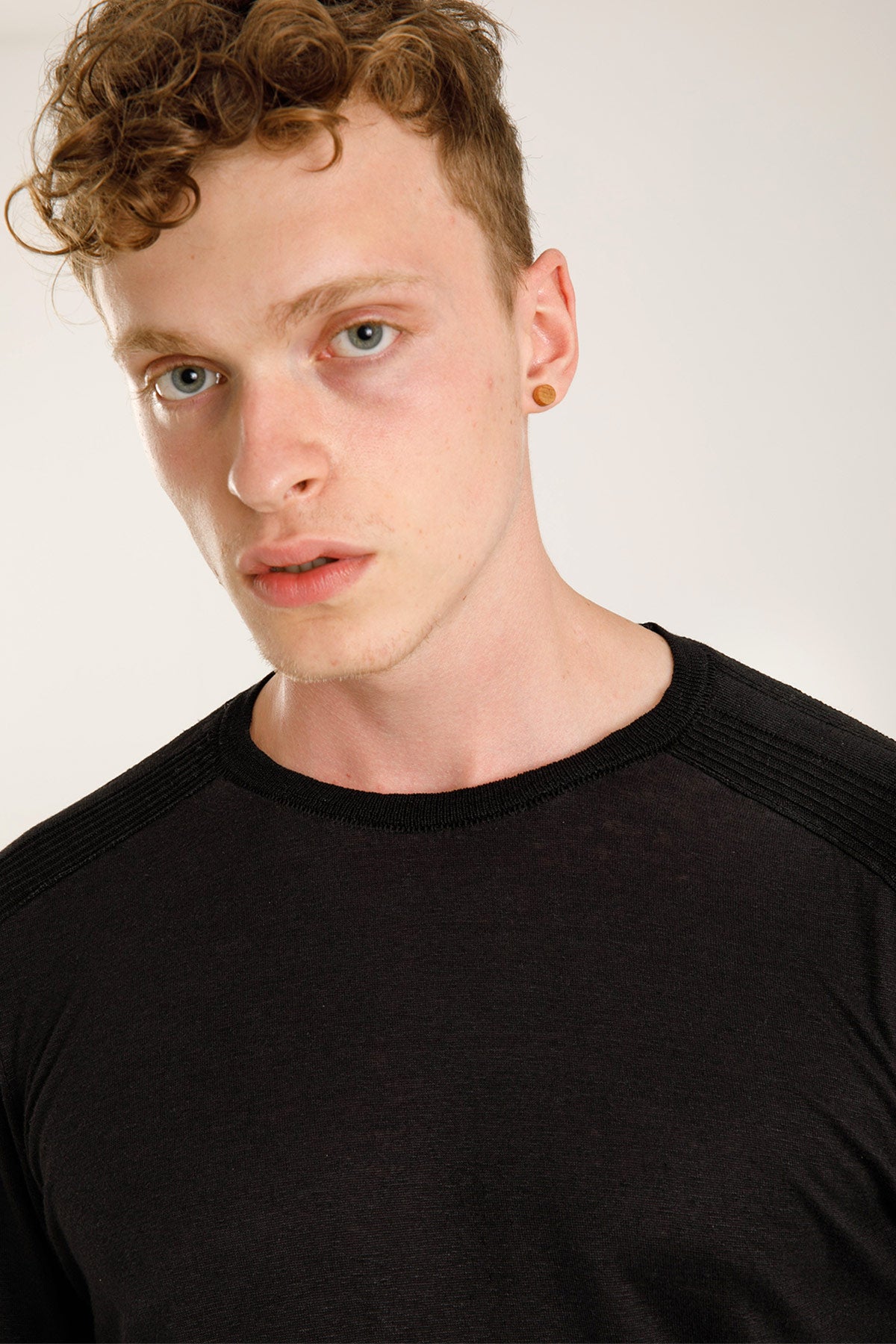 Transit Keten Karışımlı Yuvarlak Yaka Uzun Kollu Triko T-shirt-Libas Trendy Fashion Store