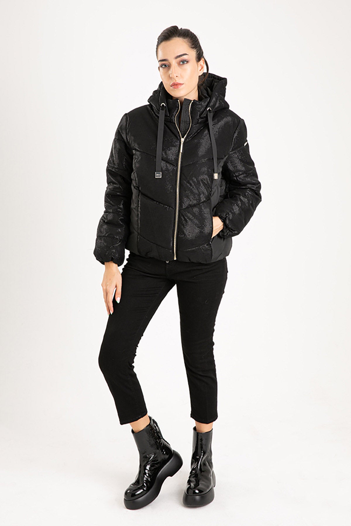 Liu Jo Kapüşonlu Puffer Mont-Libas Trendy Fashion Store