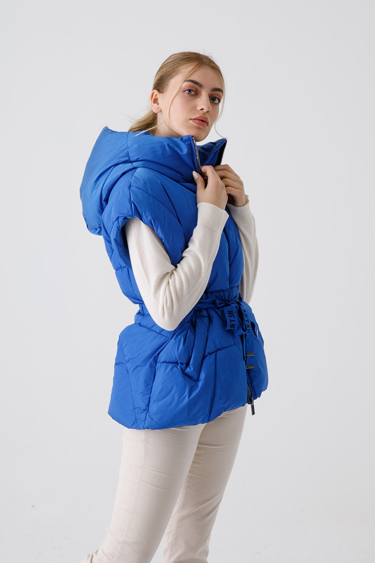 Hetrego Irene Geniş Kesim Kapüşonlu Puffer Yelek-Libas Trendy Fashion Store