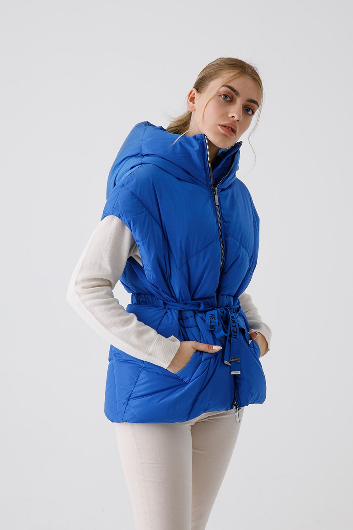 Hetrego Irene Geniş Kesim Kapüşonlu Puffer Yelek-Libas Trendy Fashion Store