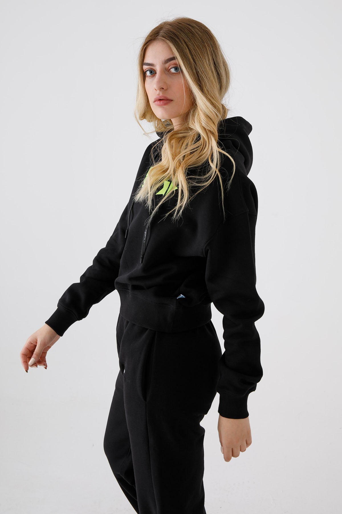 Chiara Ferragni Winking Eye Kapüşonlu Sweatshirt-Libas Trendy Fashion Store