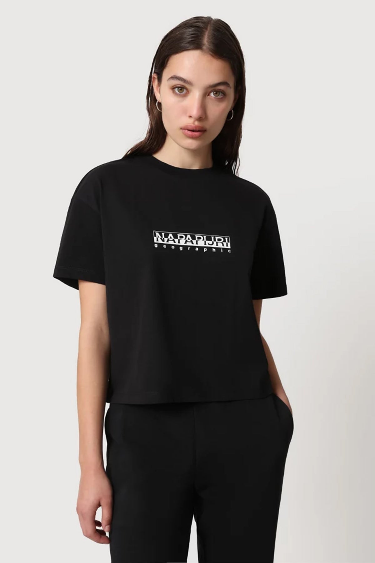 Napapijri Logolu Crop T-shirt-Libas Trendy Fashion Store