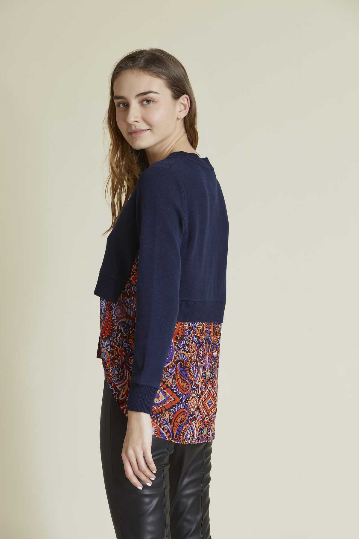 Rene Derhy V Yaka Şal Desenli Bluz-Libas Trendy Fashion Store